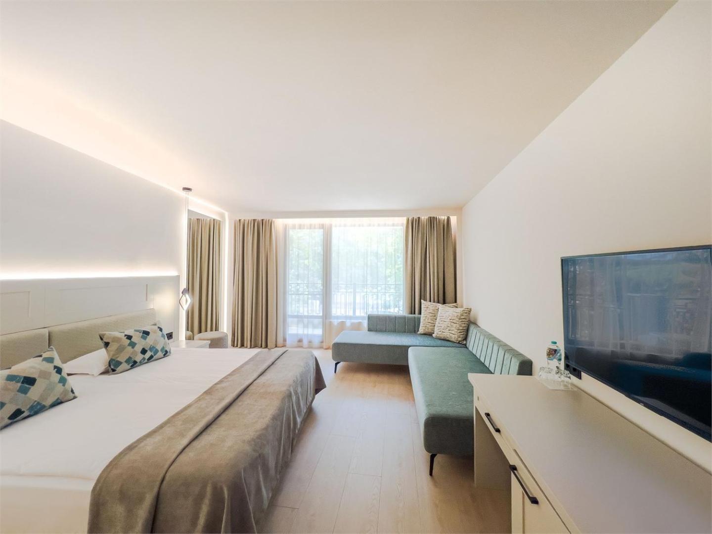 Double Standard Room unlimited access to Calma SPA Center