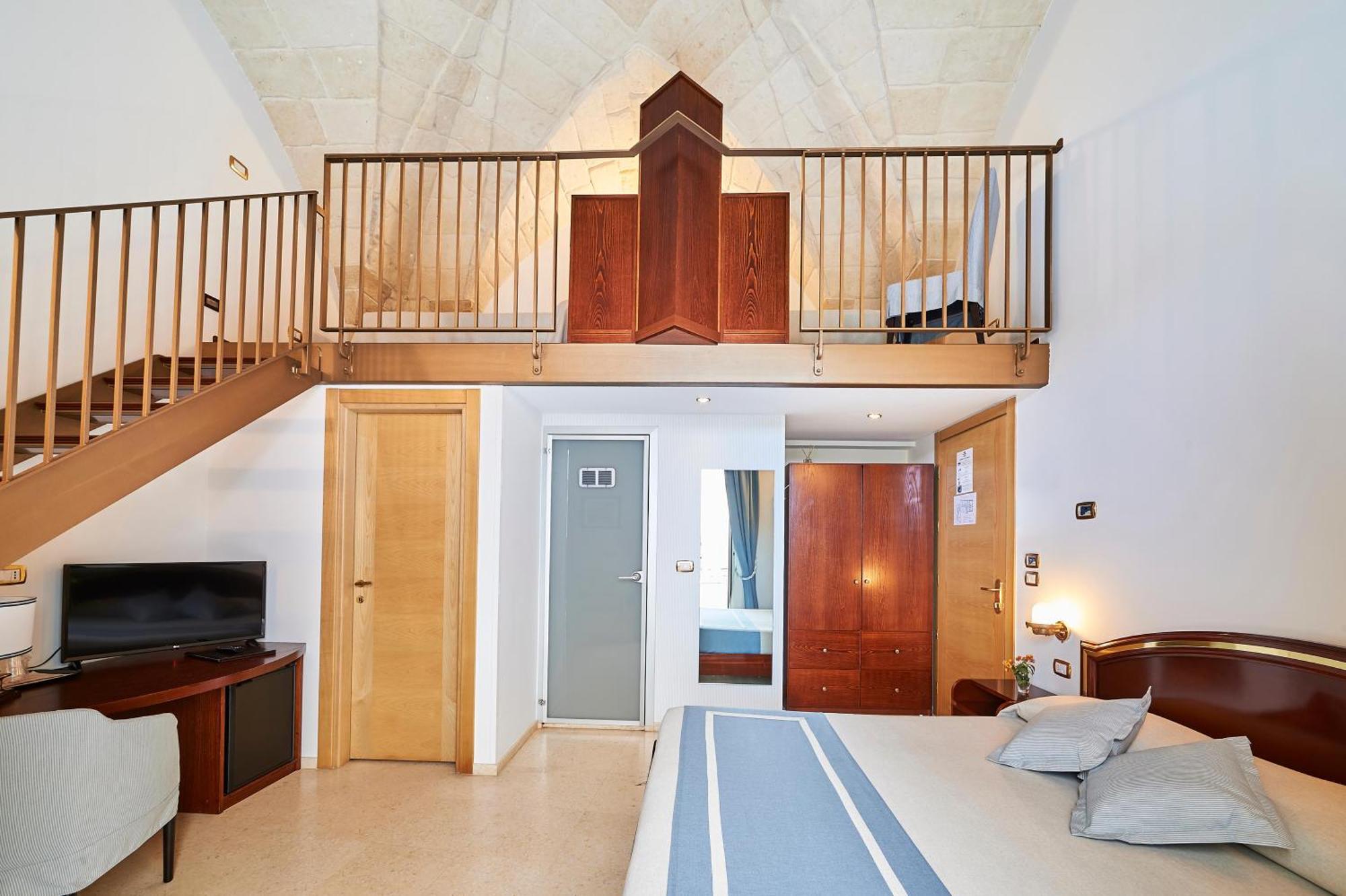 Classic Quadruple Room,1630866559:JPEG