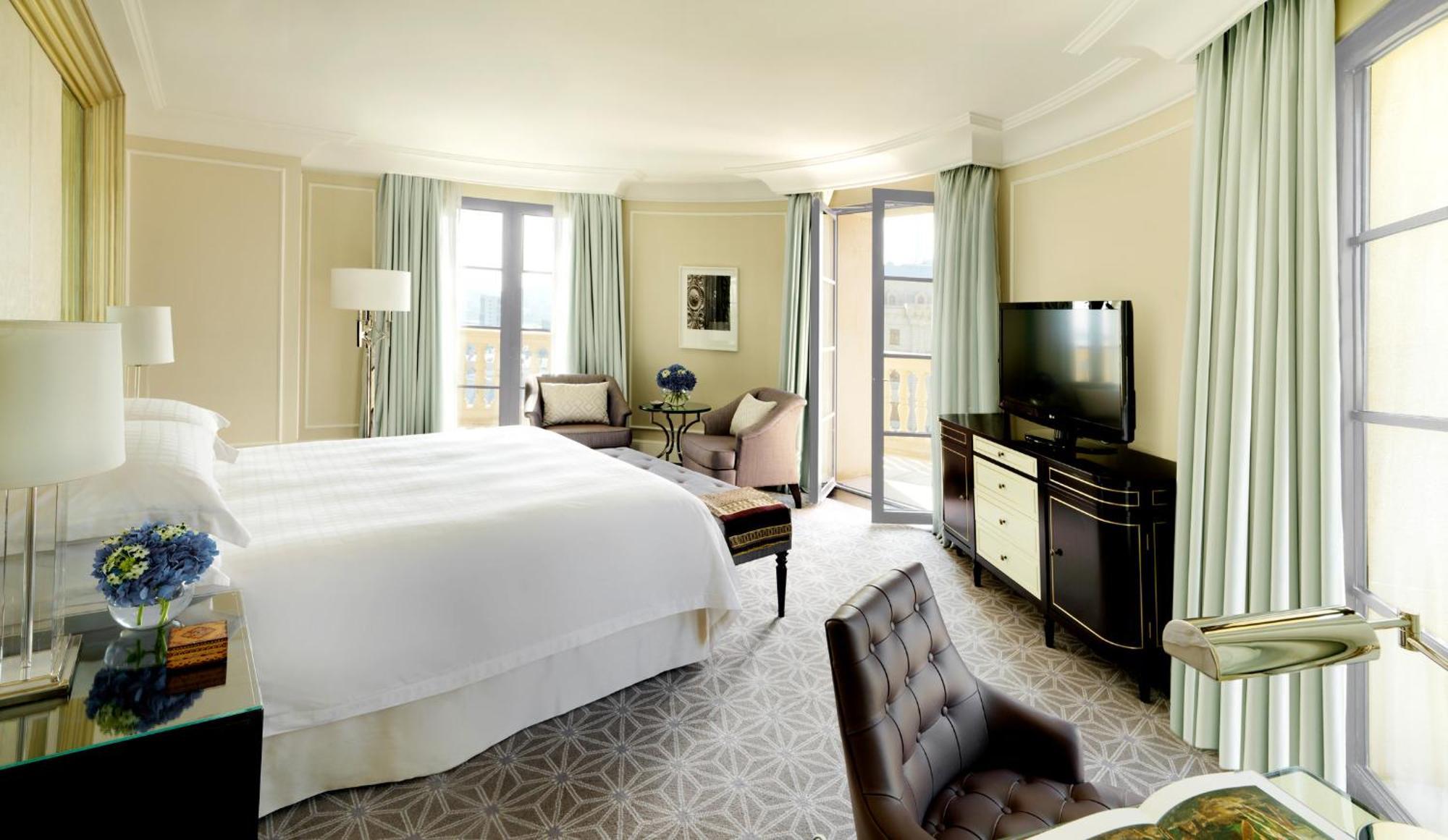 Premier Park-View Room King