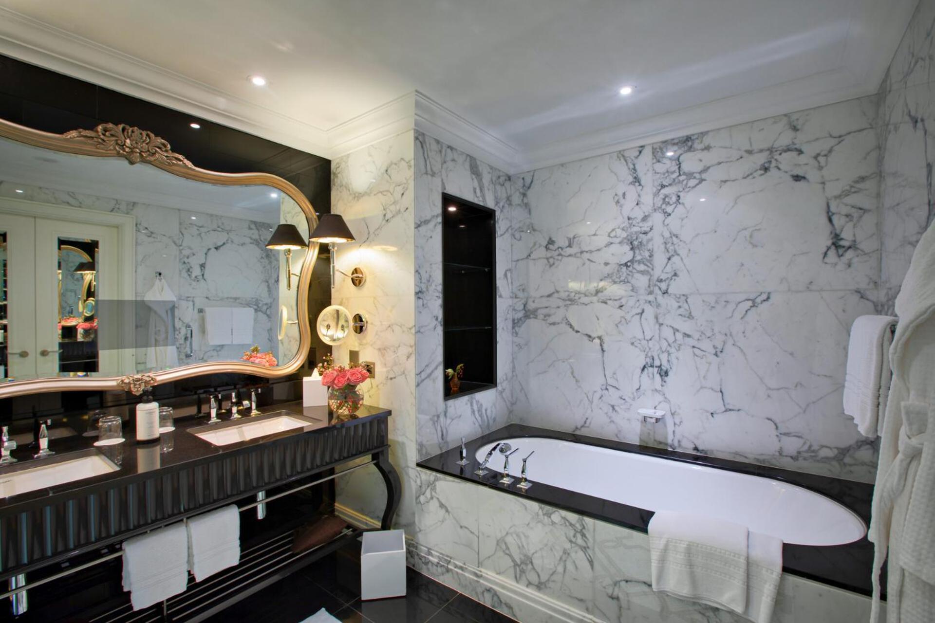 Superior Residential View Room King