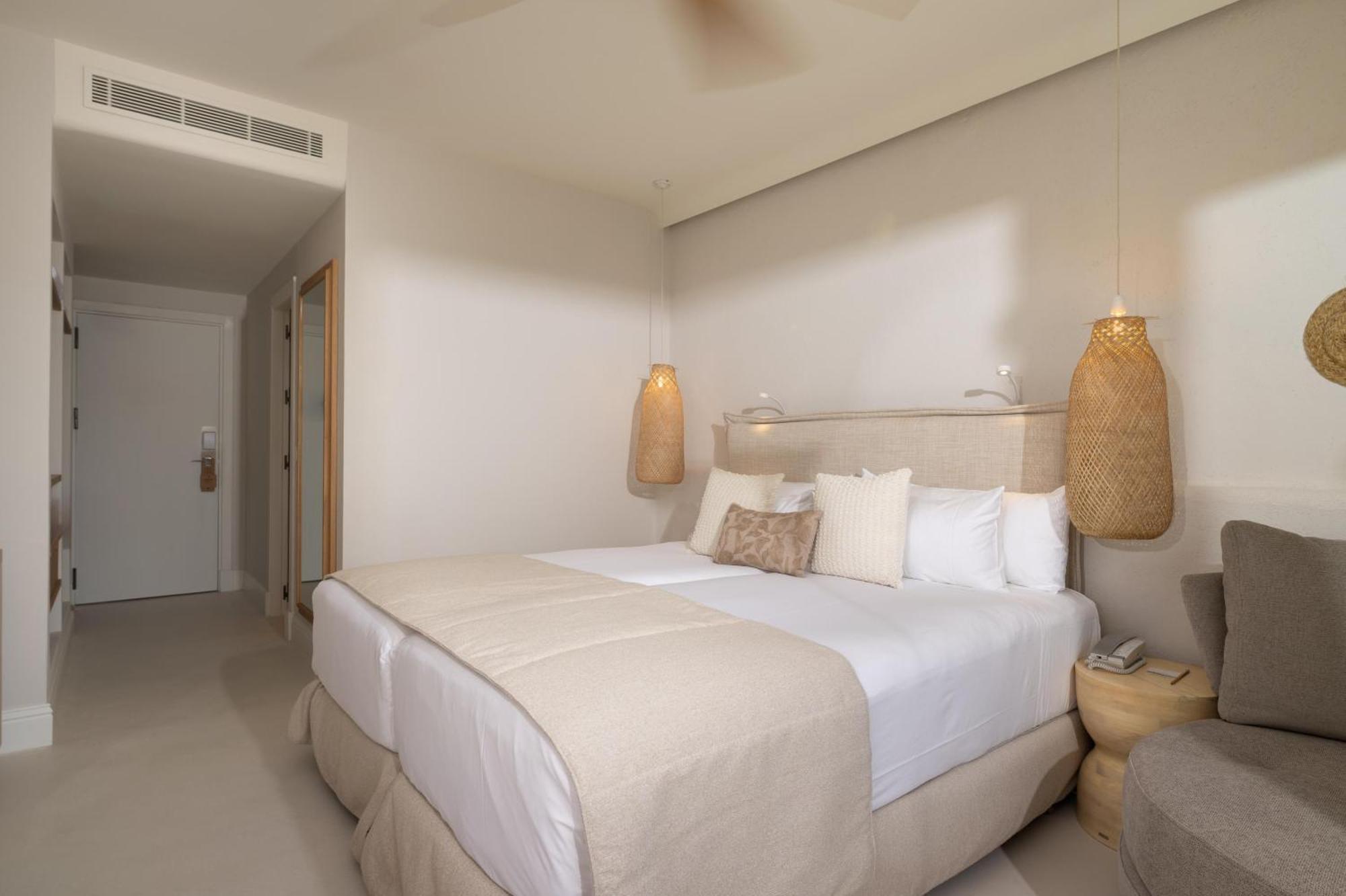 Standard Double Room,1630972251:JPEG