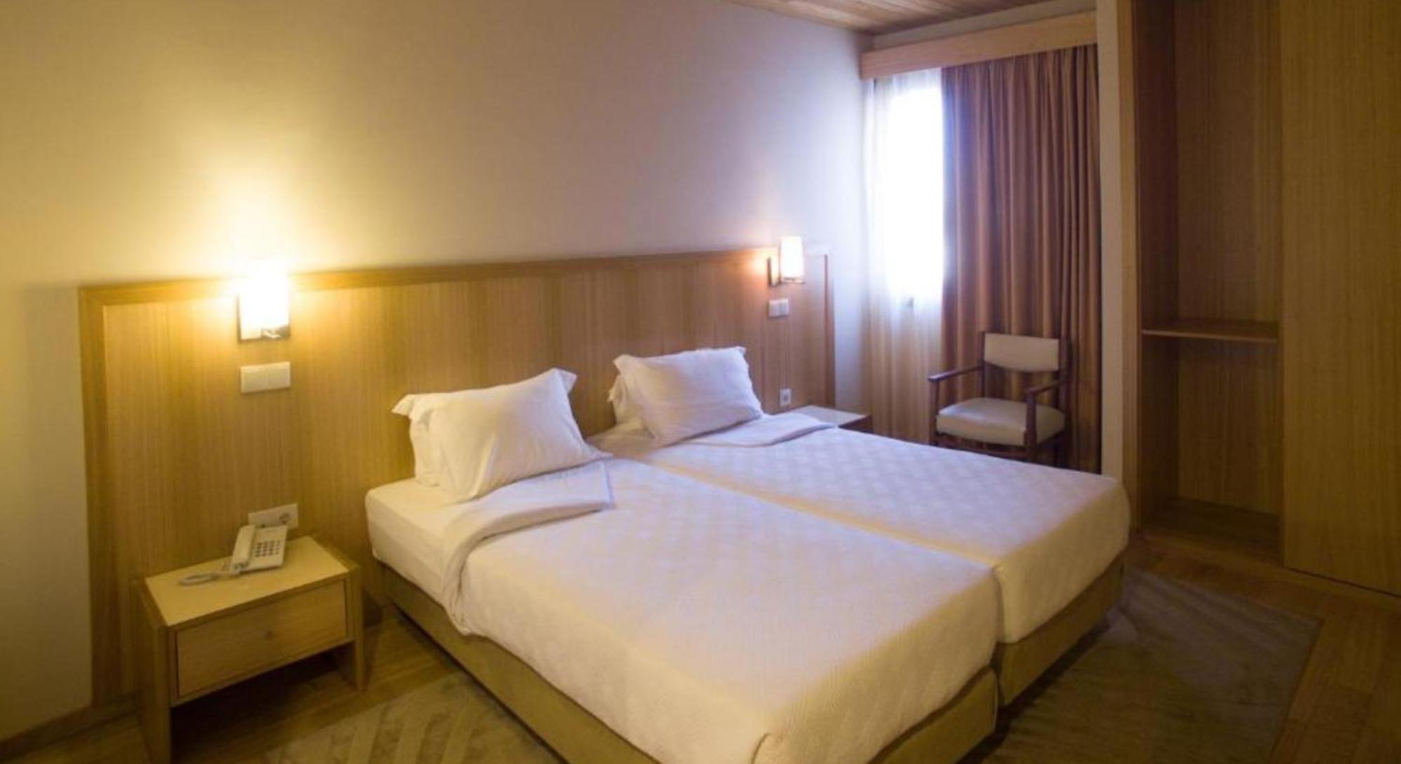 Twin Room,1631573506:JPEG
