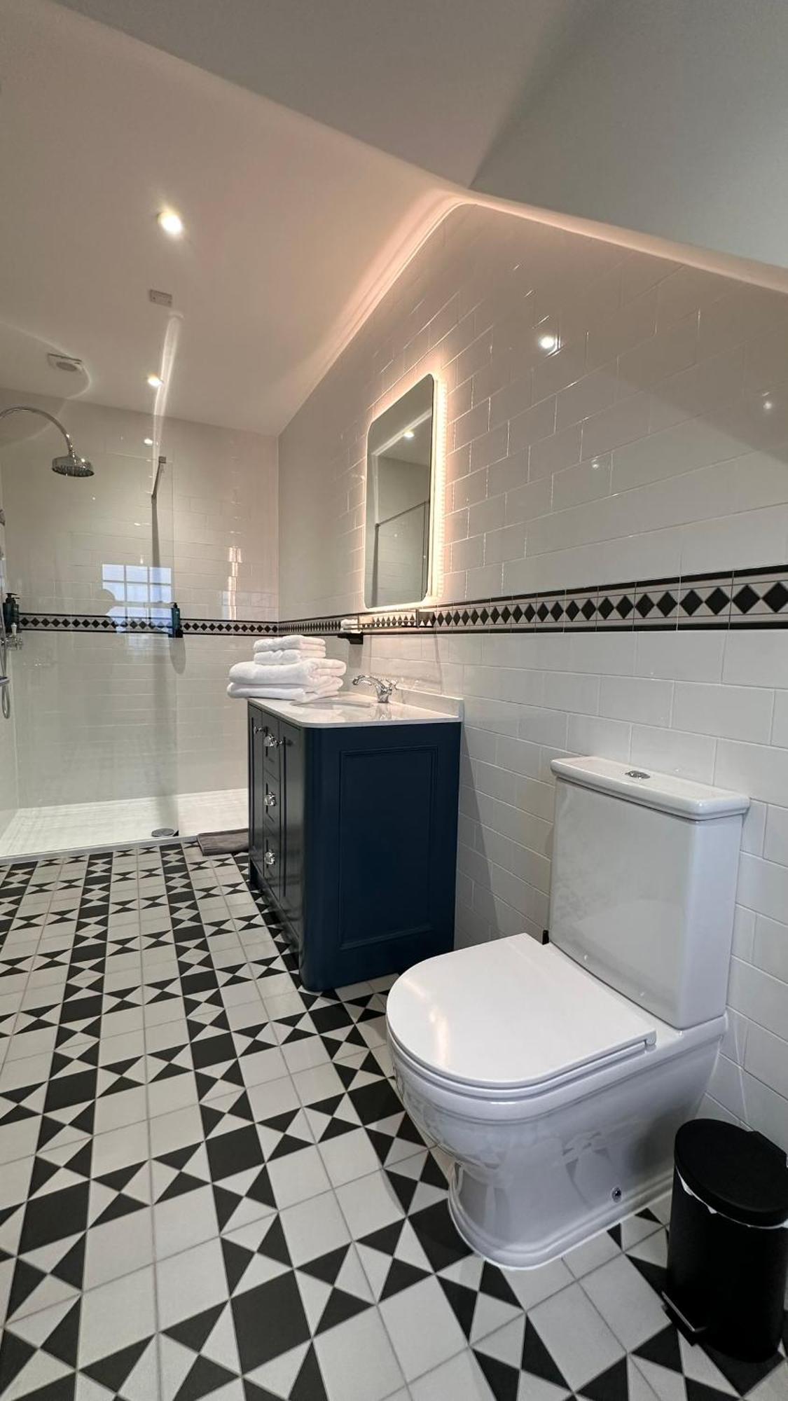 Deluxe Suite with Sea View