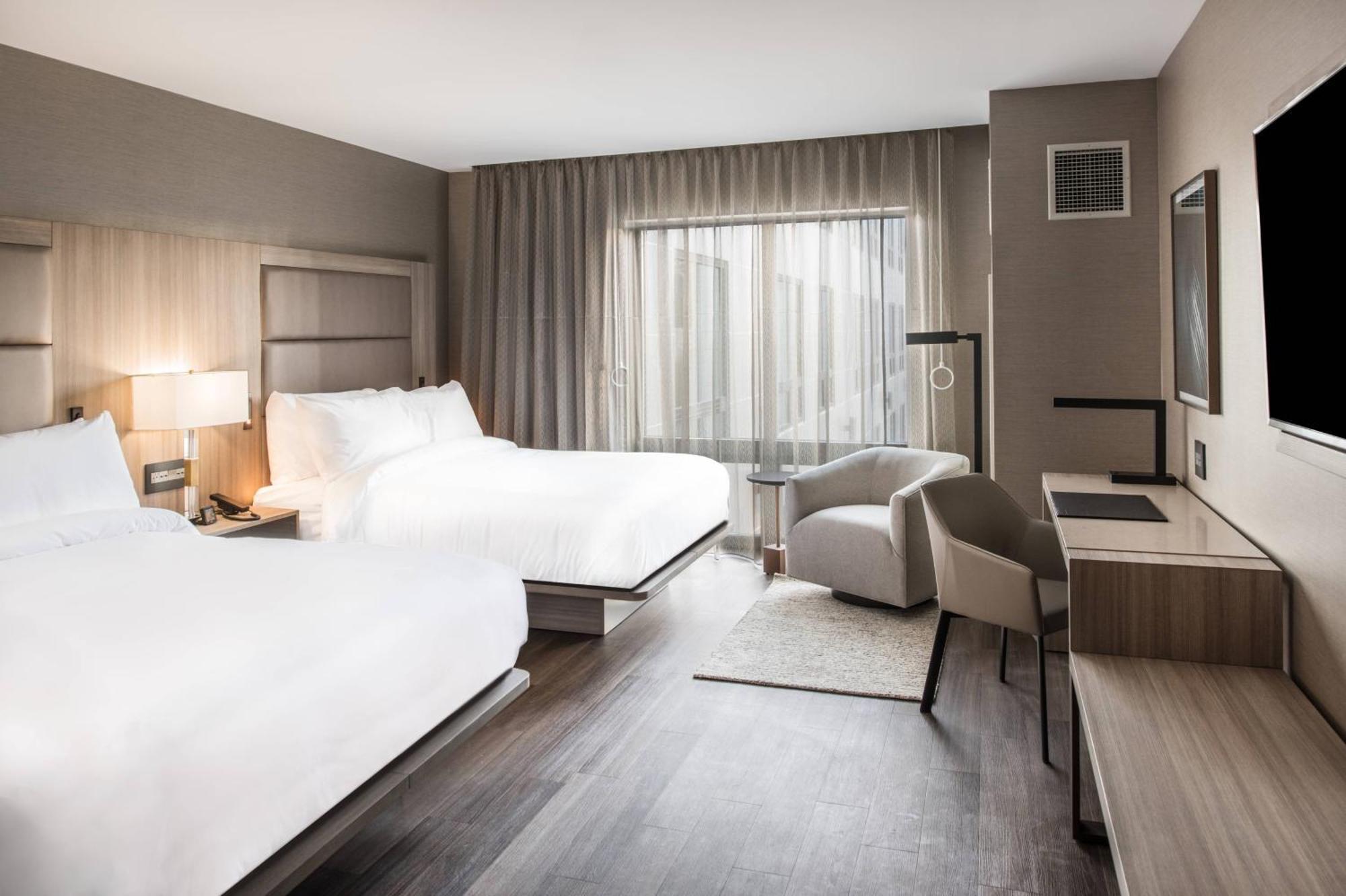 Double Queen Room