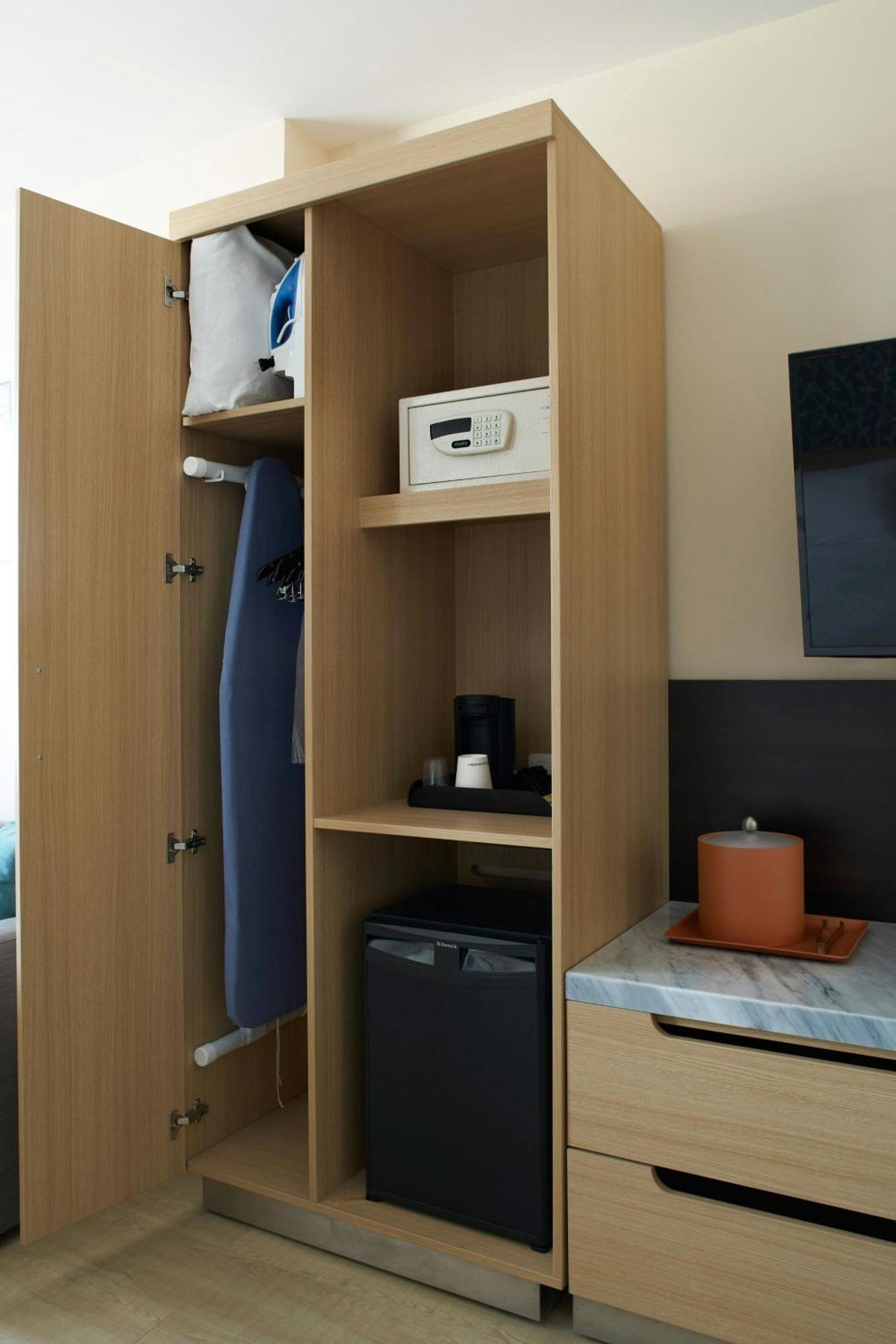 Estudio Doble Superior con sofá cama