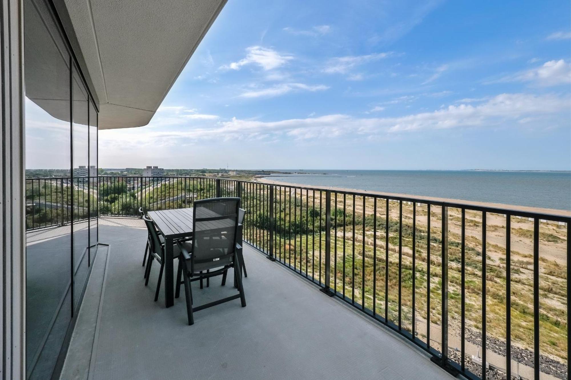 Apartment mit Meerblick