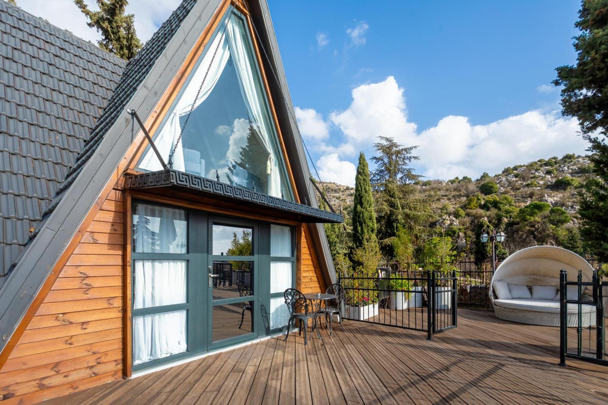 Duplex Cabin