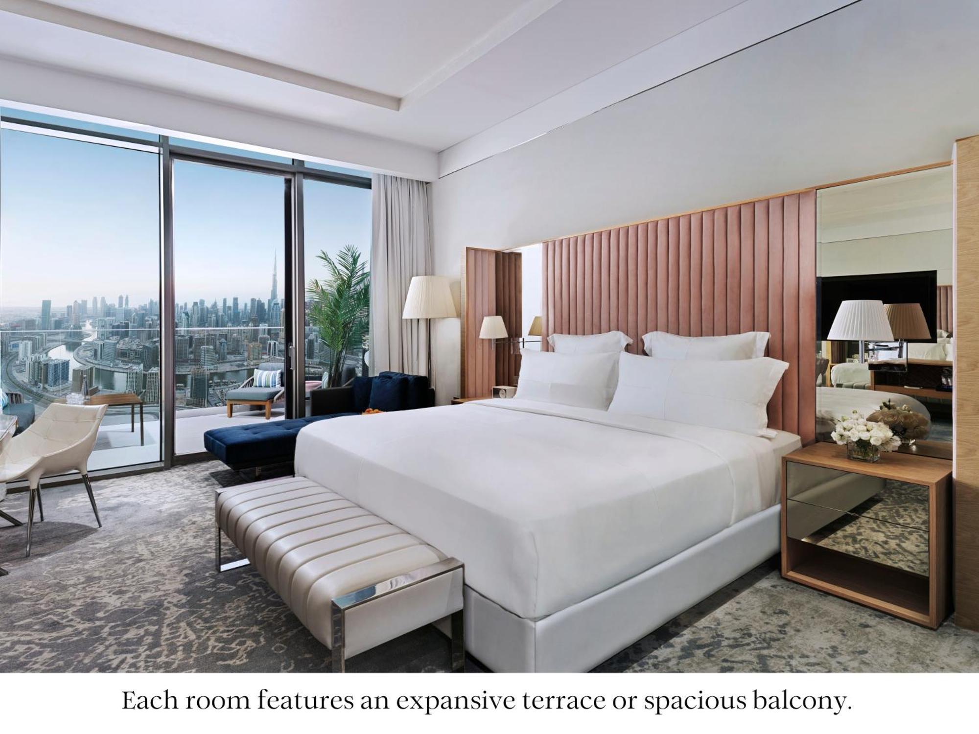 Signature King Room with Burj Khalifa View