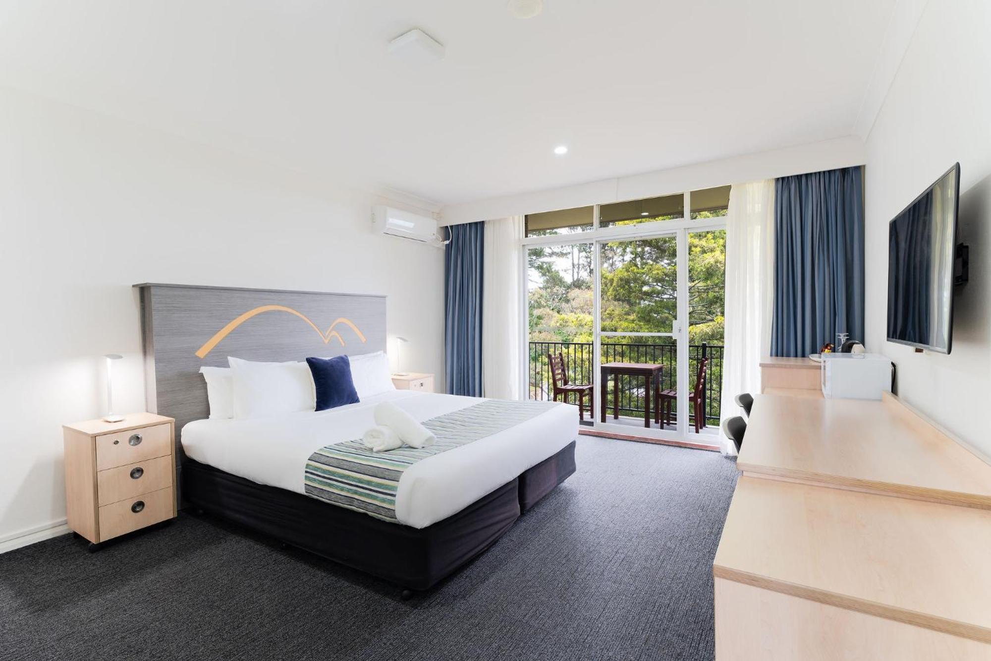 Garden View Room