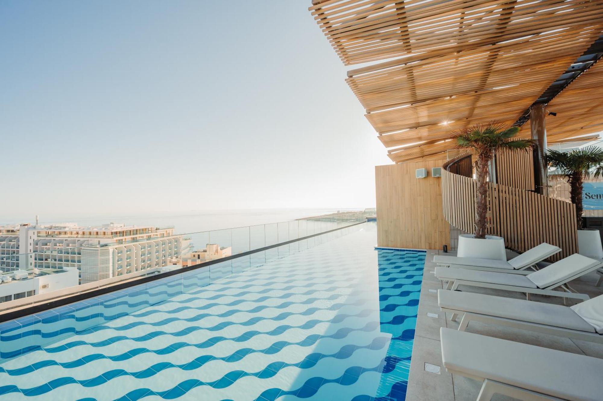 Junior Suite Balcony