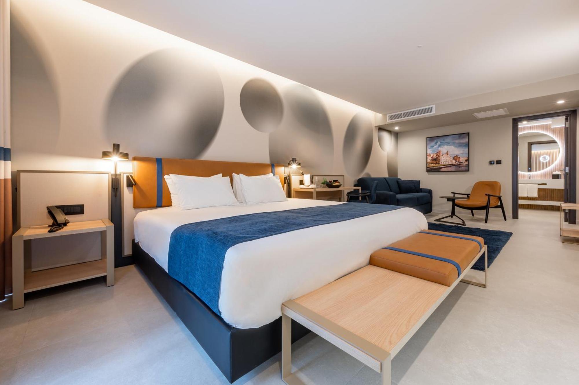 Junior Suite Balcony
