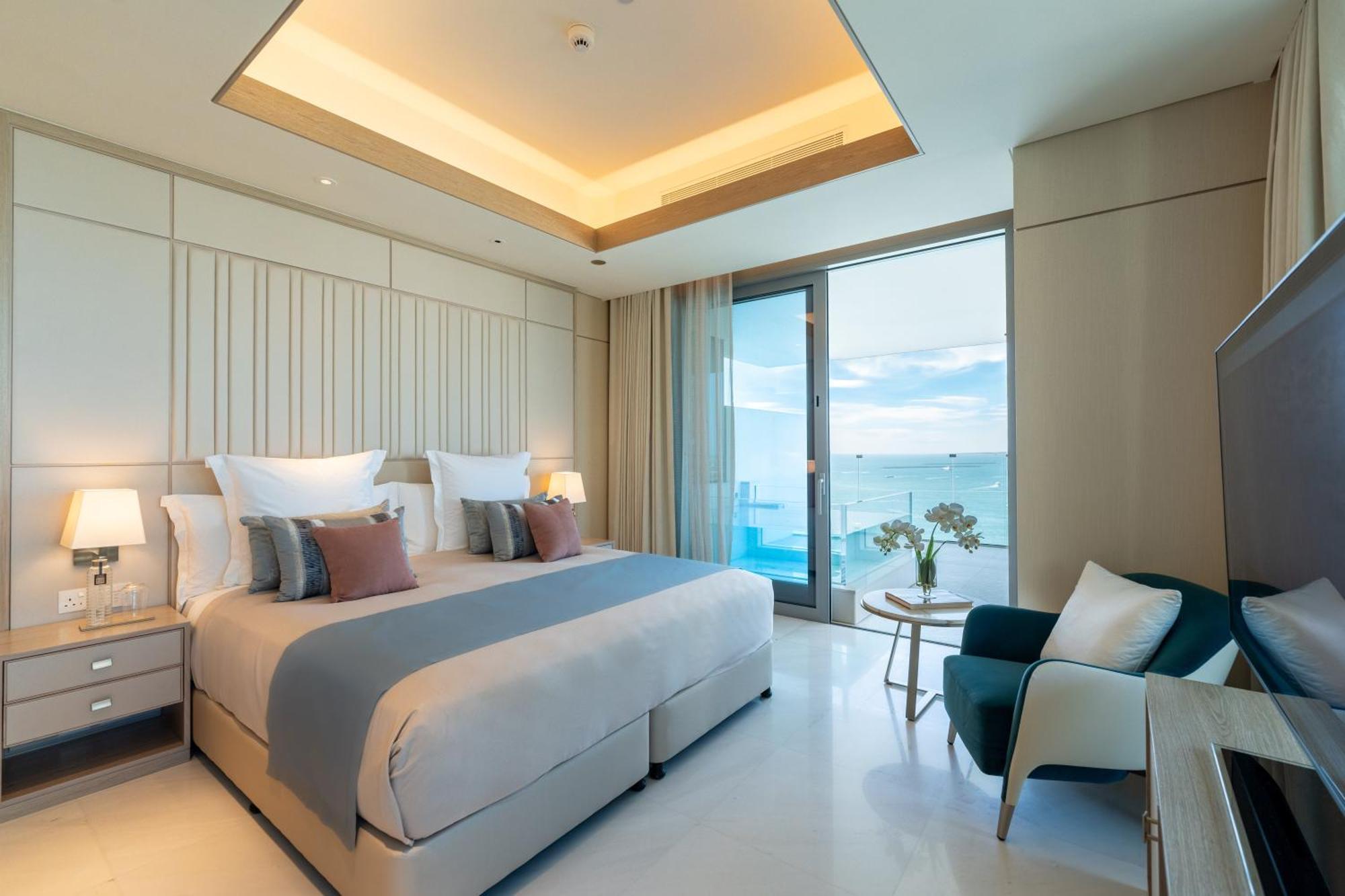 1 Bedroom Skyline Suite Pool Including Gala & Party,1638445252:JPEG