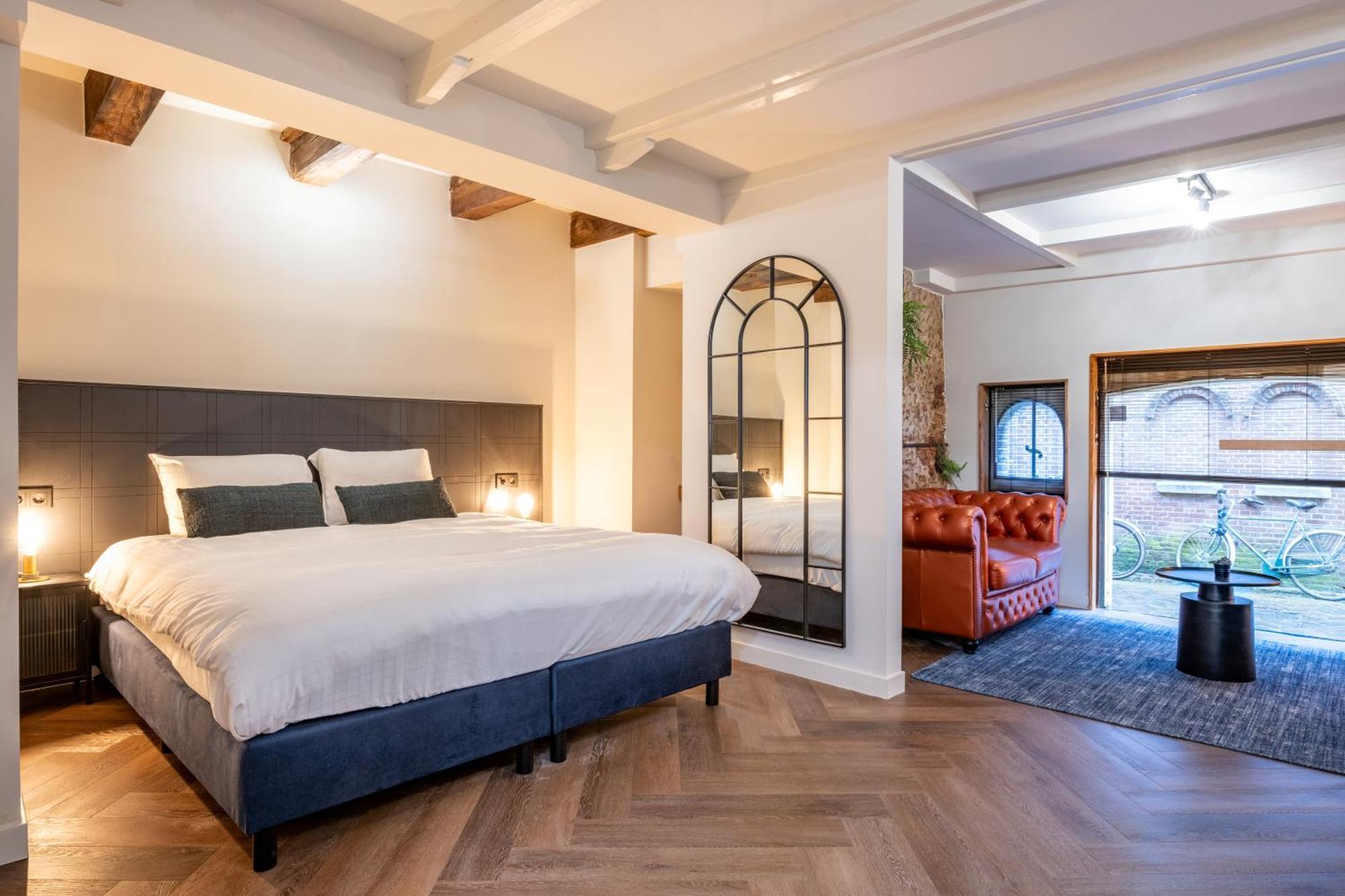 Kamer met Kingsize Bed