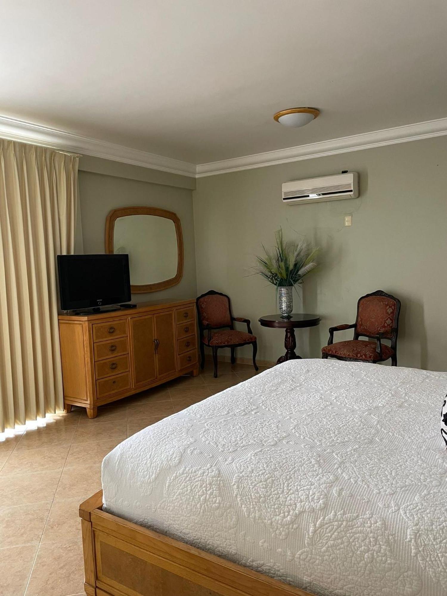 Presidential Suite,1639595279:JPEG