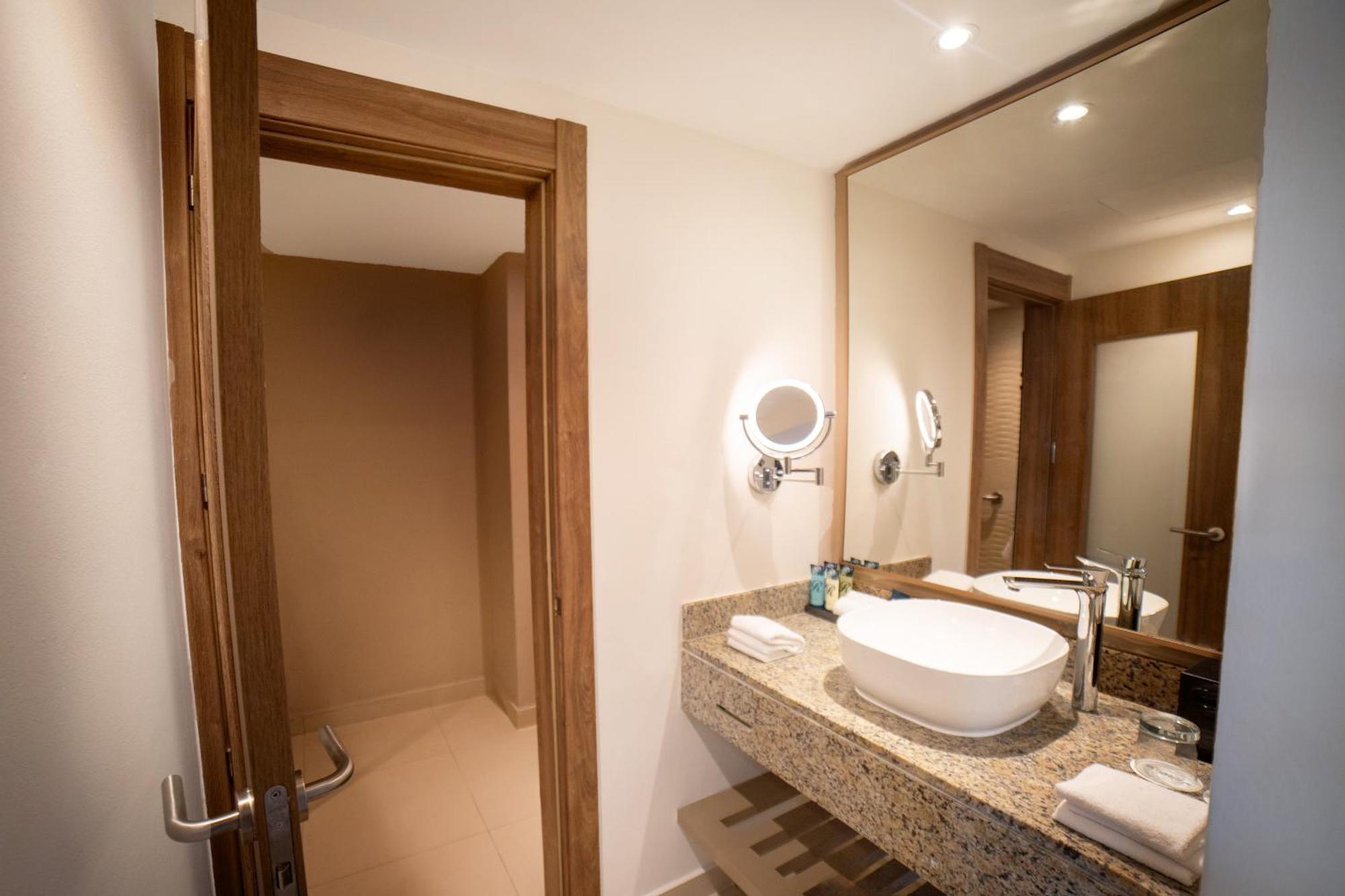 Luxury Room