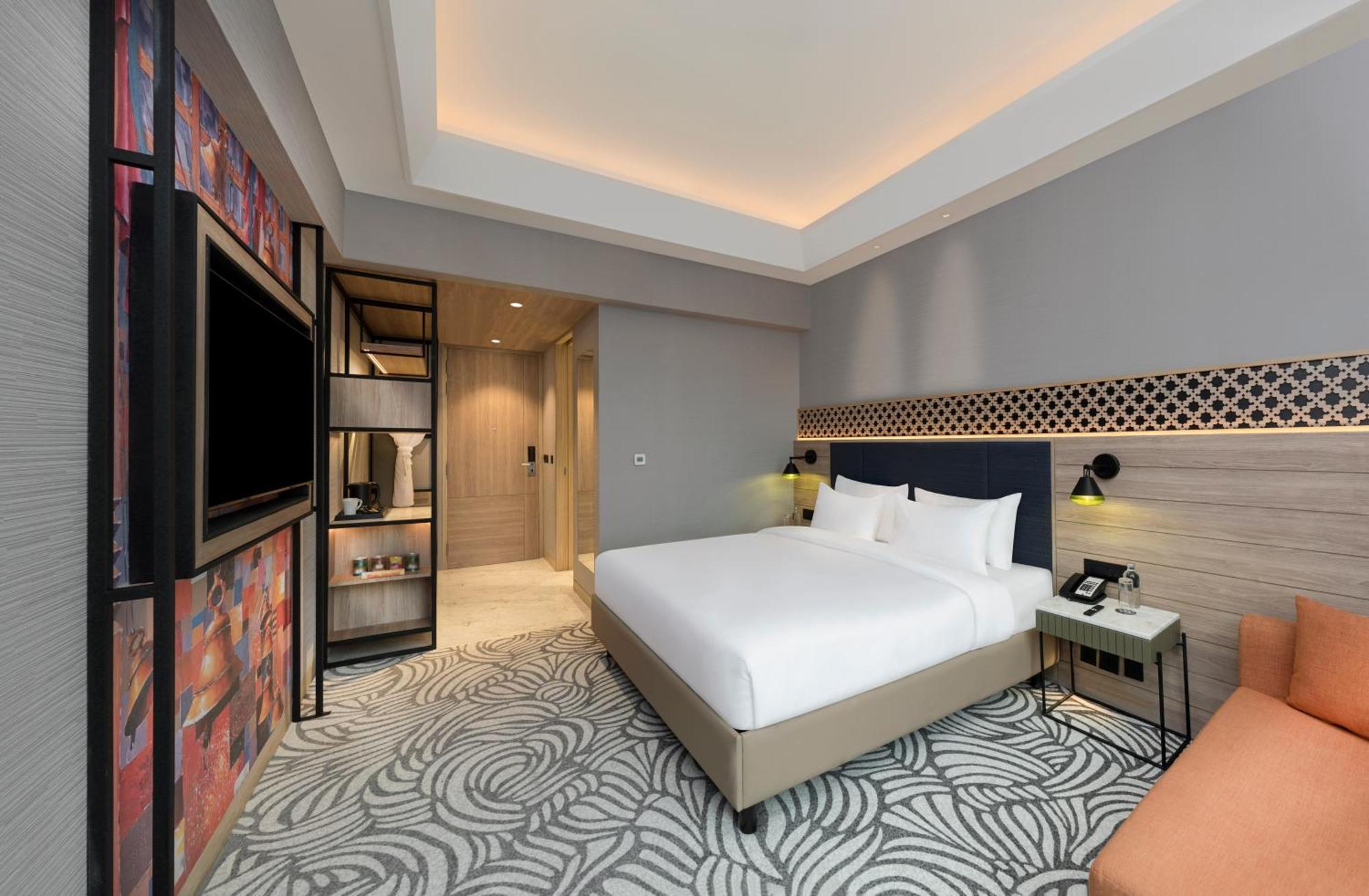 Classic King Room with 15% Discount on Food & Beverages