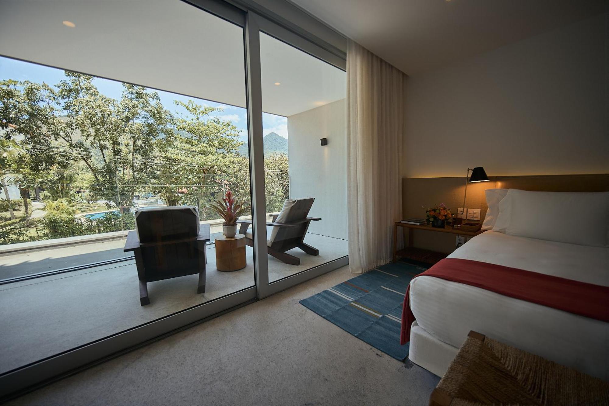 Superior Apartment with Garden View