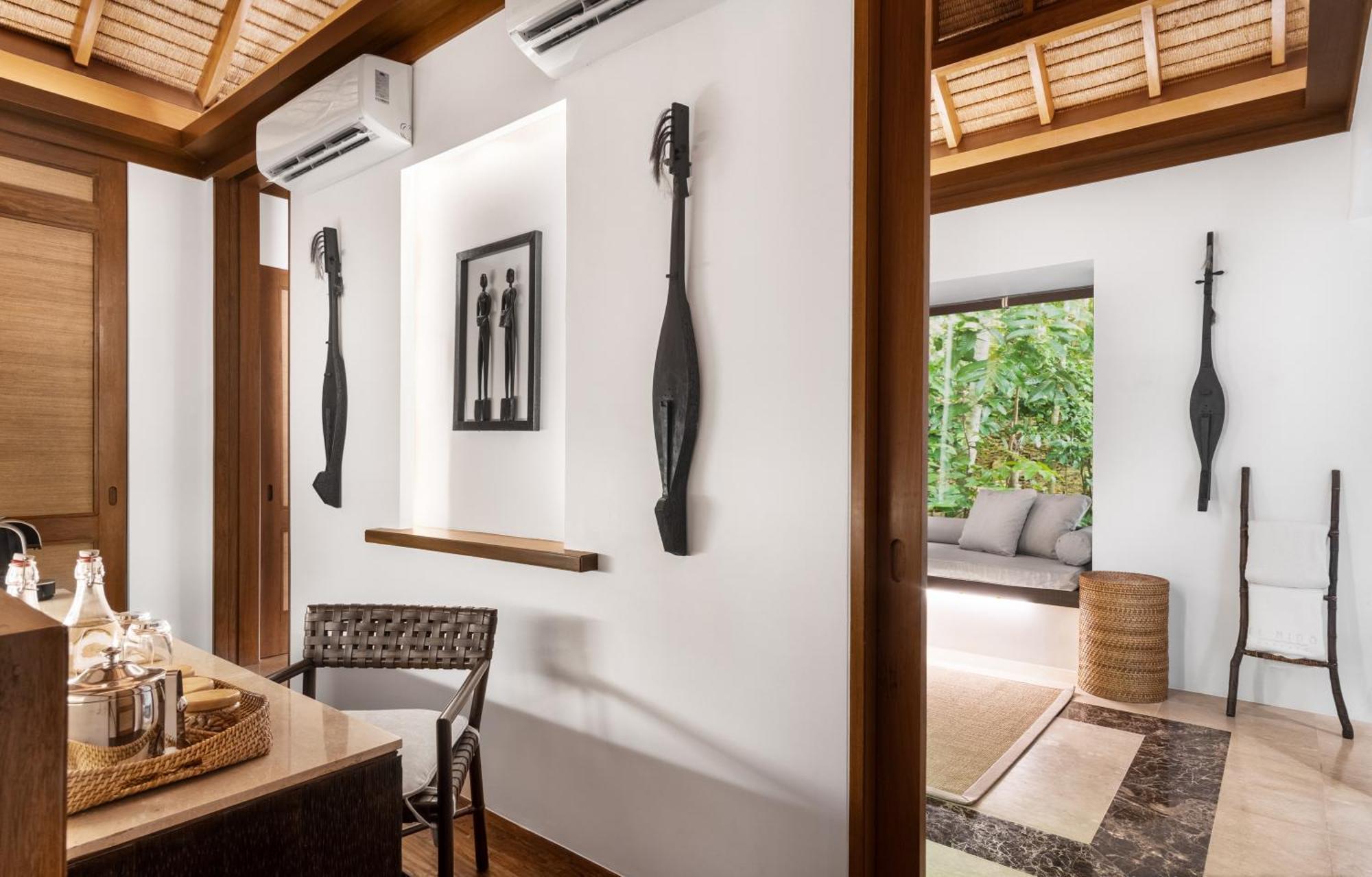 1 King Bed Beach Villa Ocean View