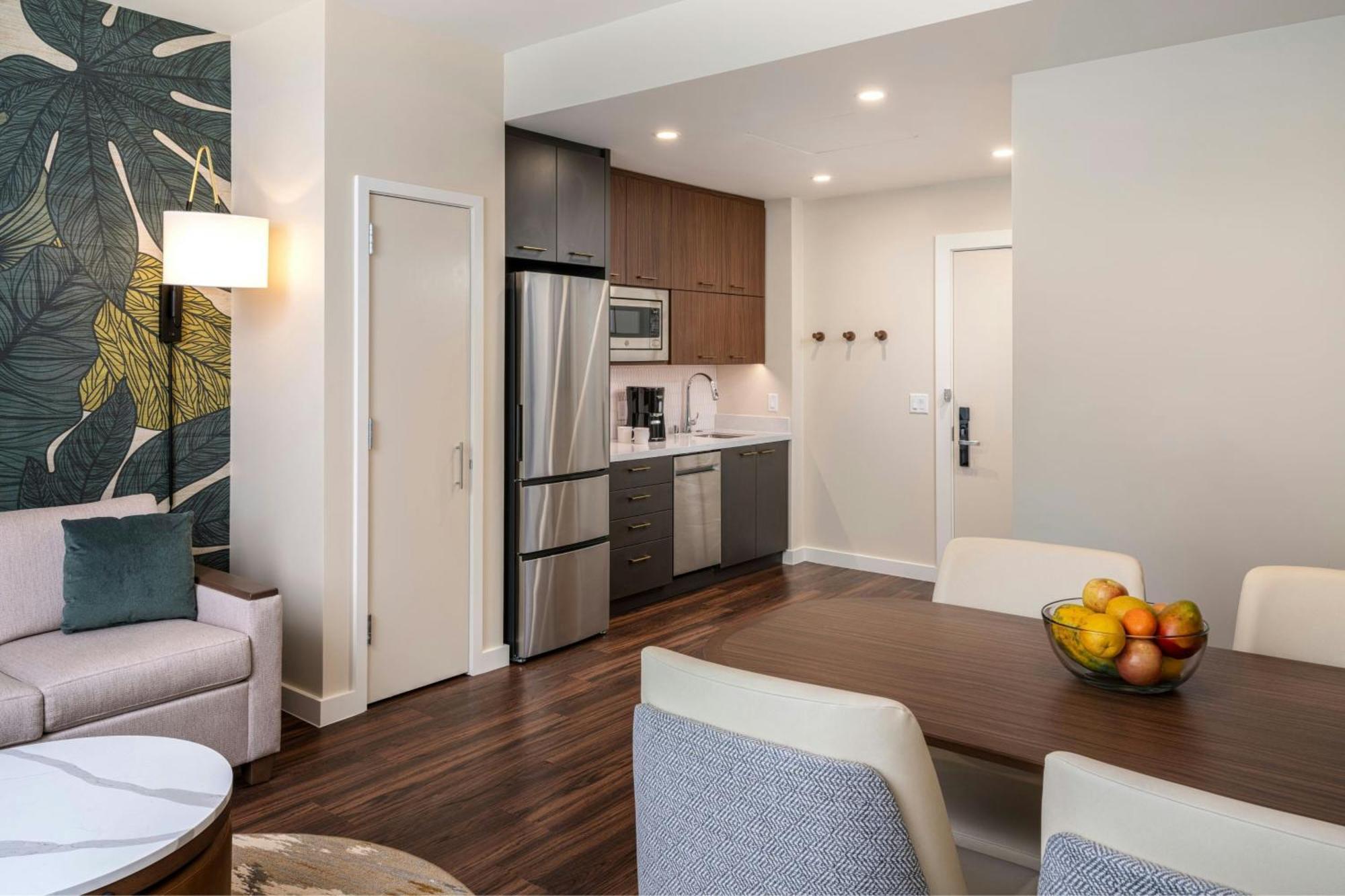 One-Bedroom Double Suite with Sofa Bed
