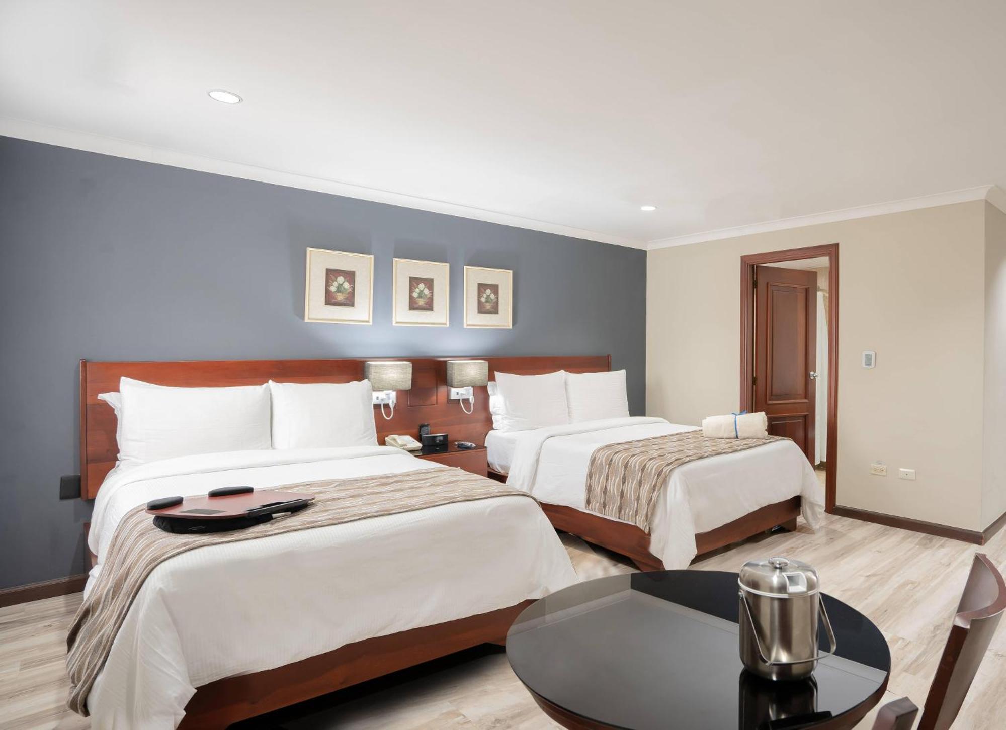 Superior 2 Queen Bed