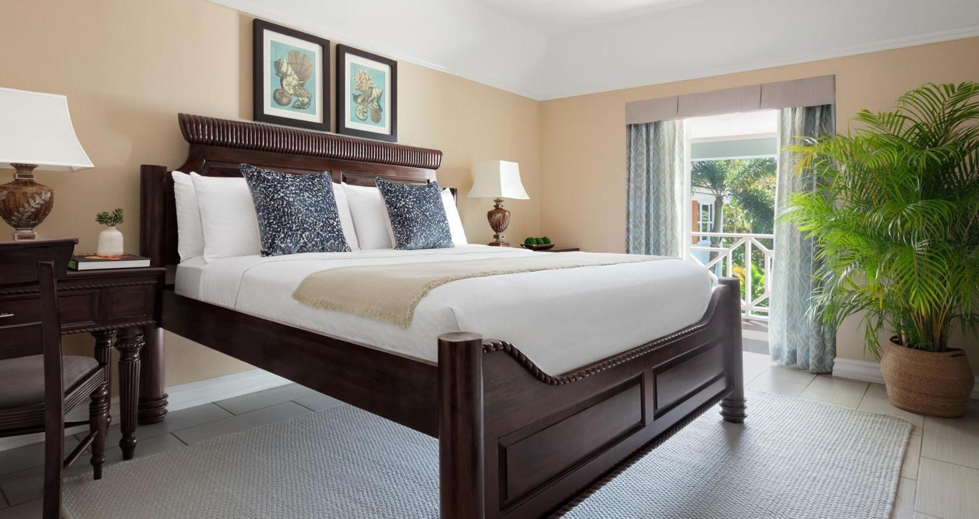 Great House Luxury Room (ML)