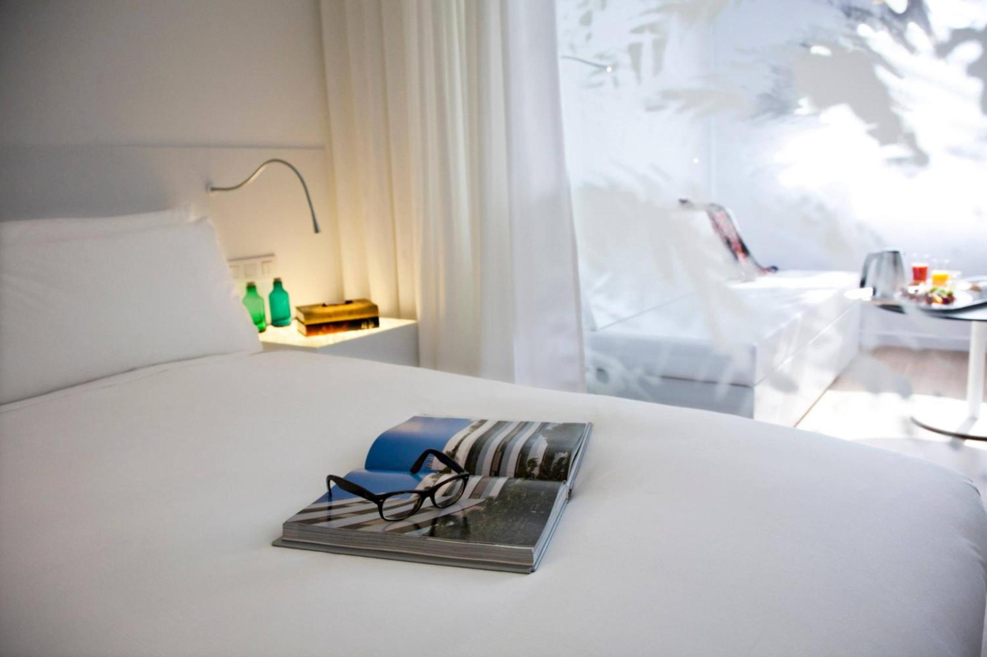 Premium Kamer met Kingsize Bed, Slaapbank en Uitzicht op de Stad