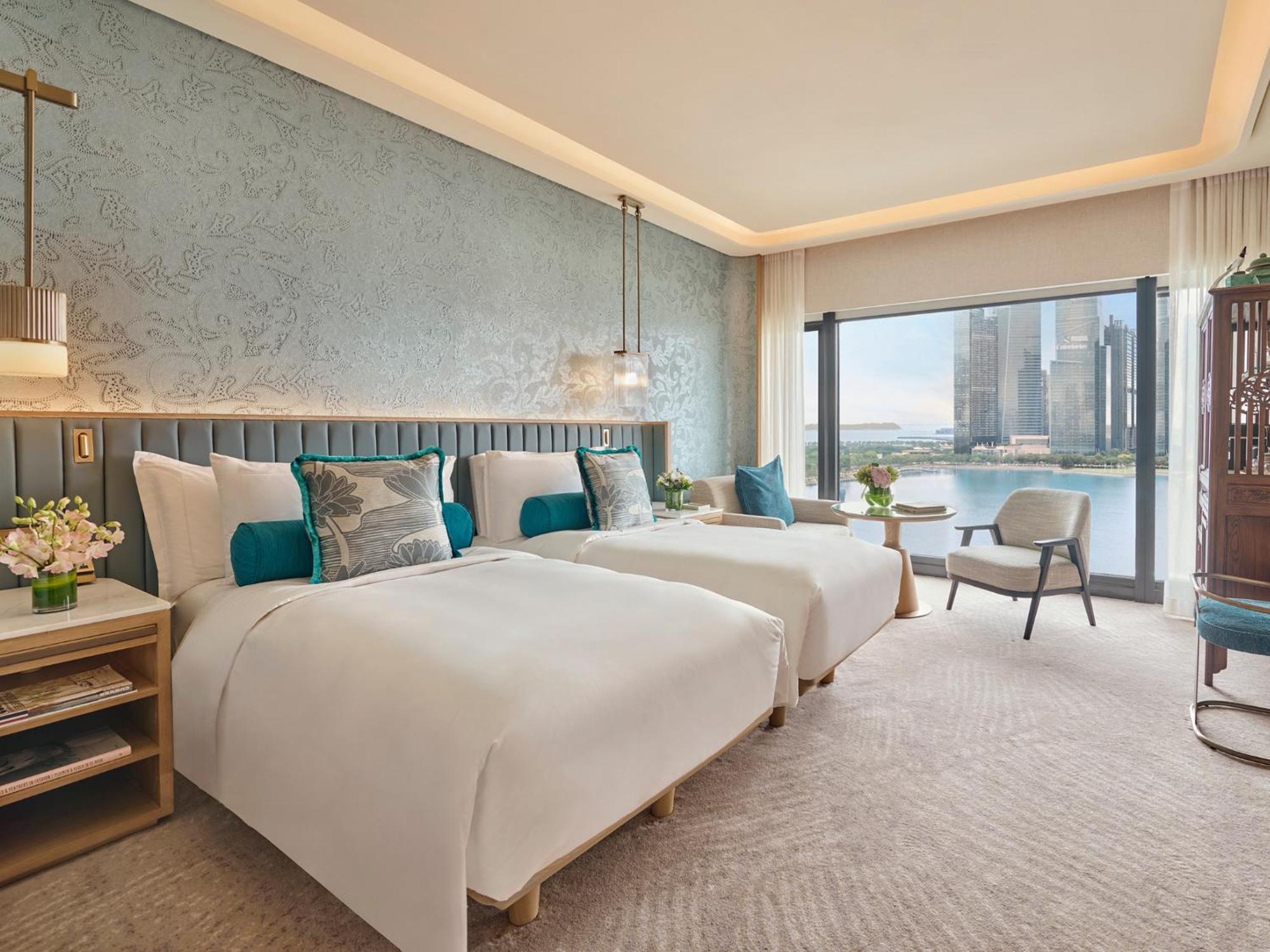 Tweepersoonskamer met 2 Aparte Bedden met Uitzicht op Marina Bay