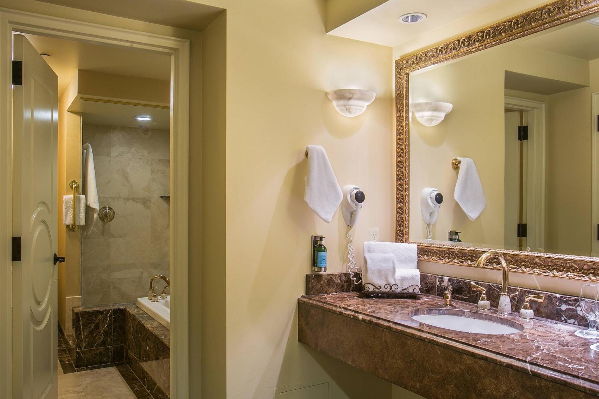 Parlor Suite