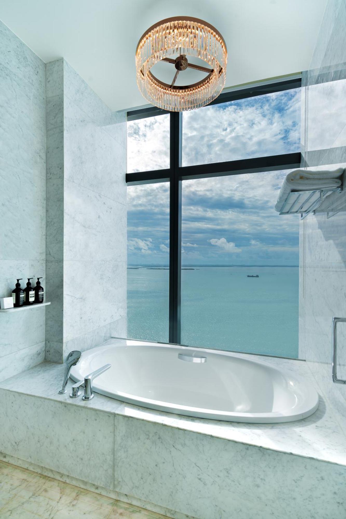 Signature Seaview Twin