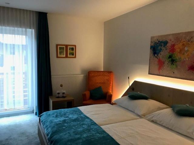 Budget Double Room,1645011962:JPEG