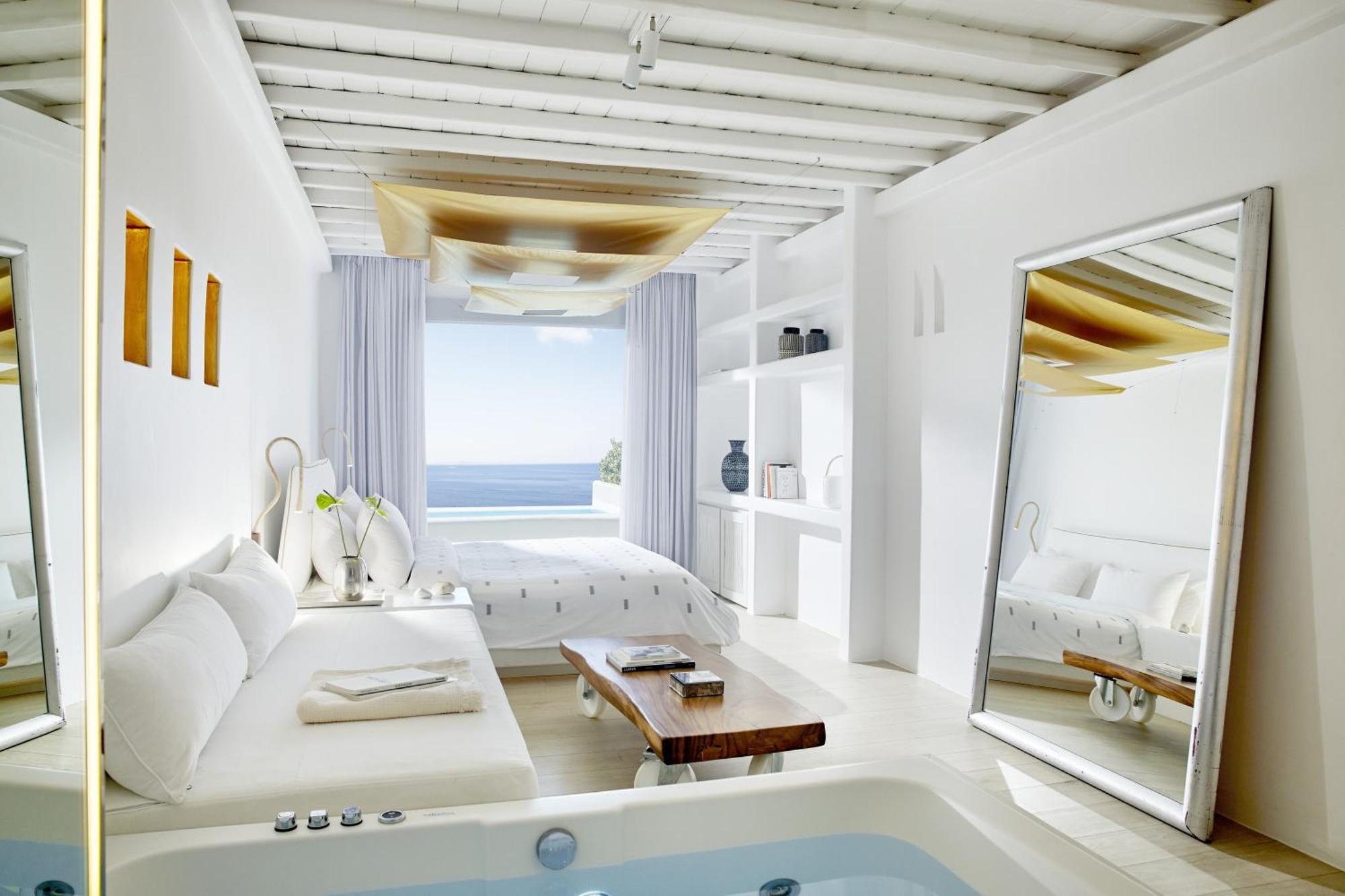 Junior Suite Pool,1679578648:JPEG