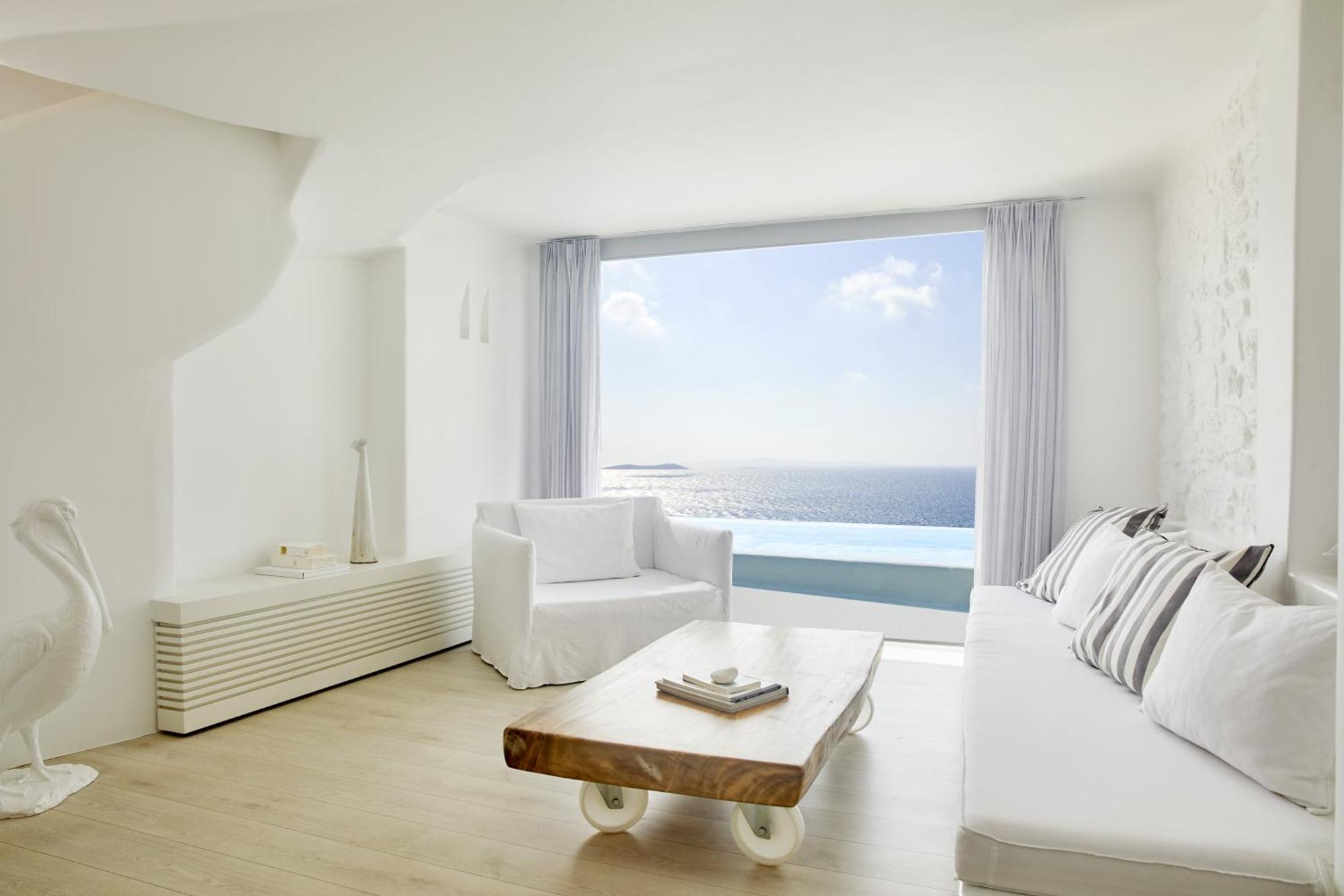 Suite Private Pool,1645014173:JPEG