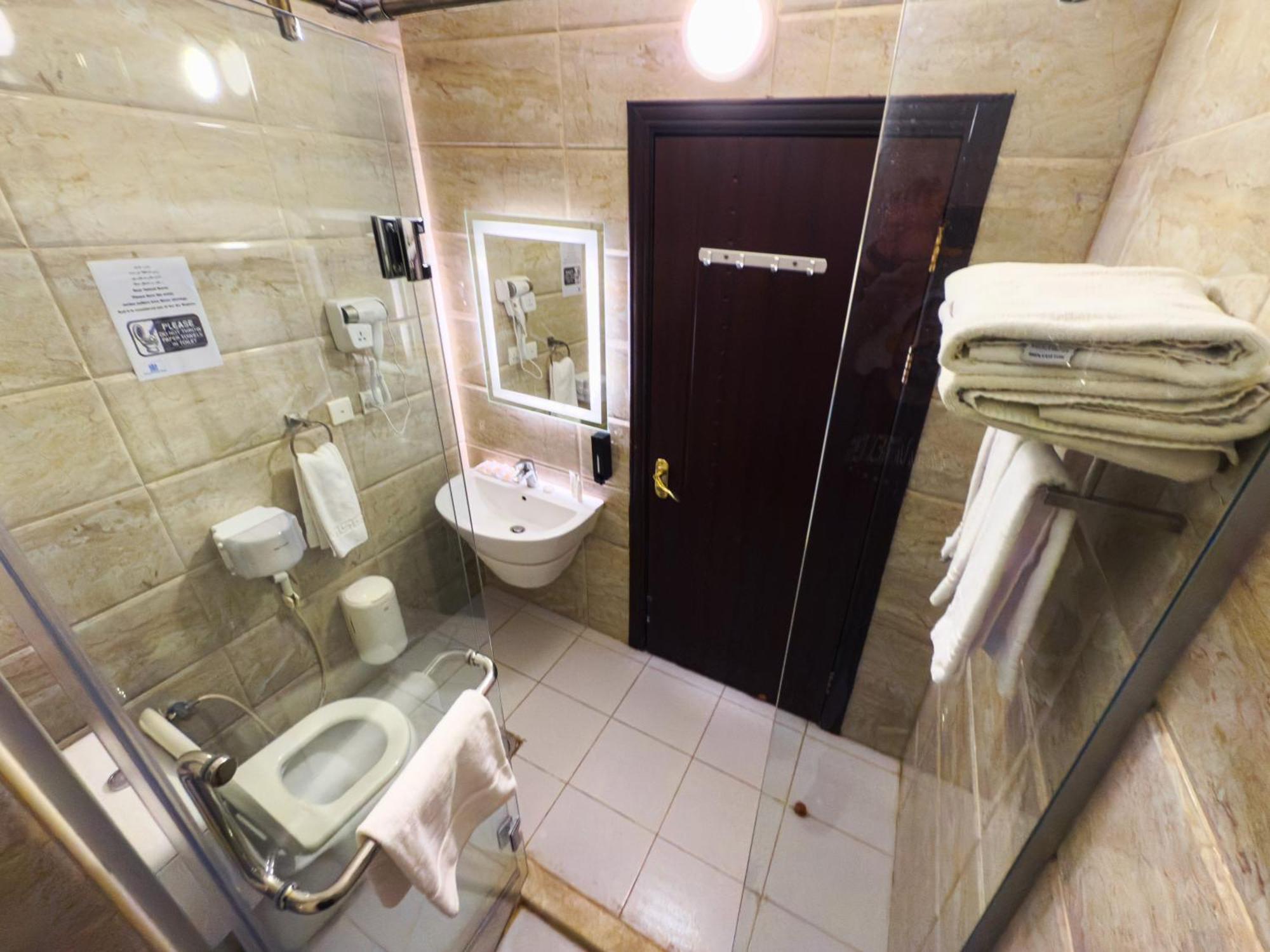 Deluxe Single Room