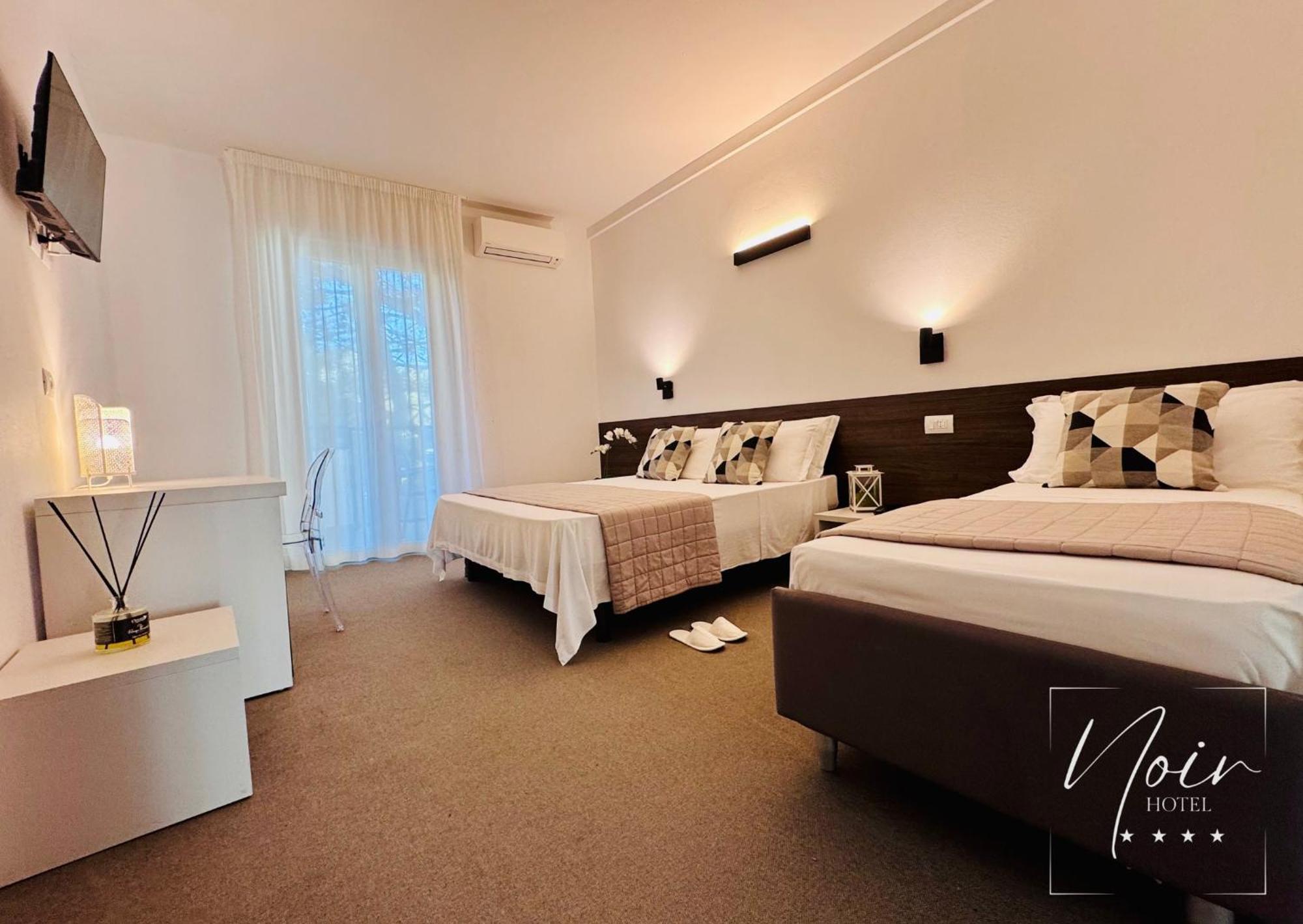 Deluxe Dreibettzimmer