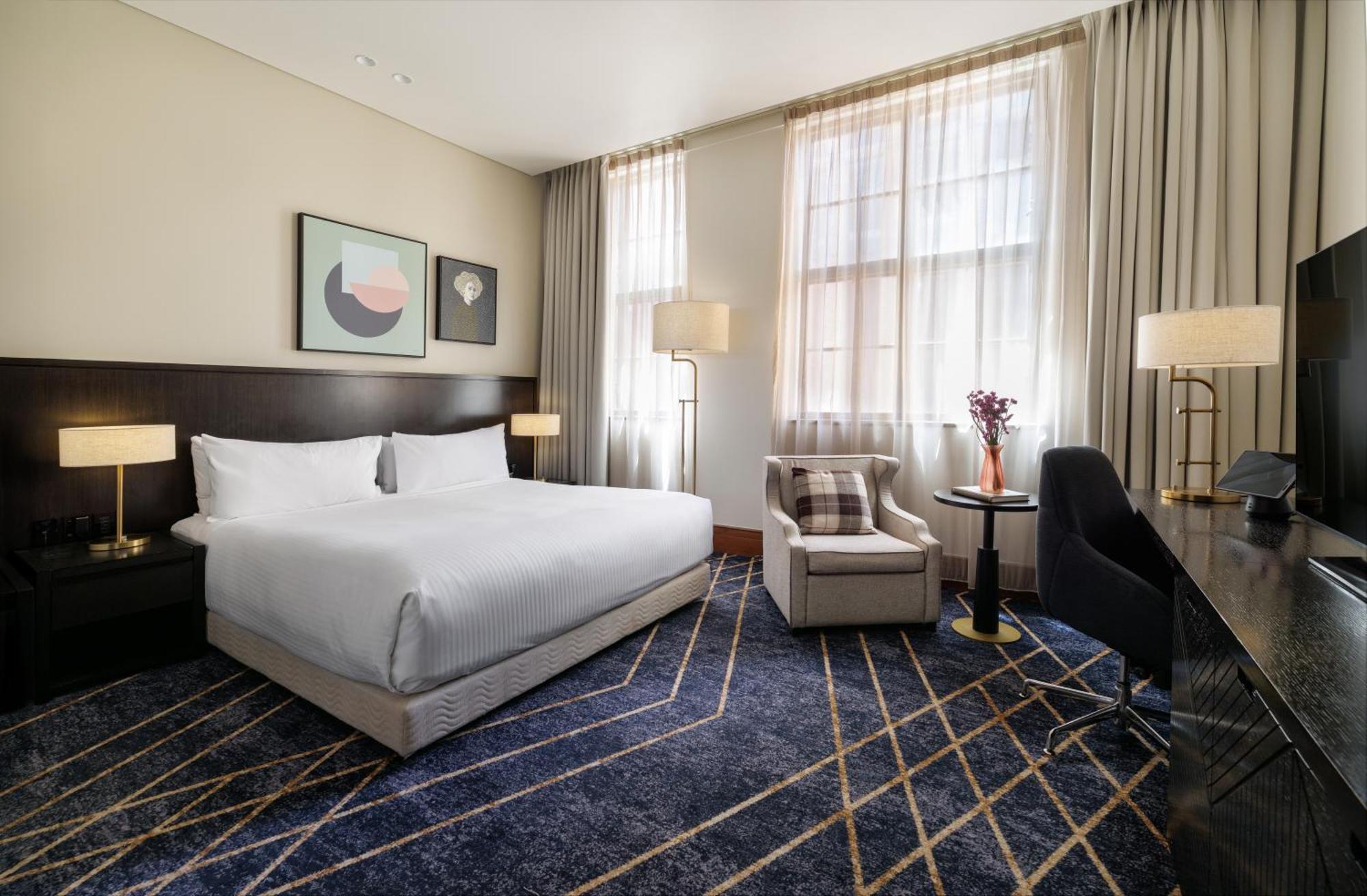 Essential King Room
