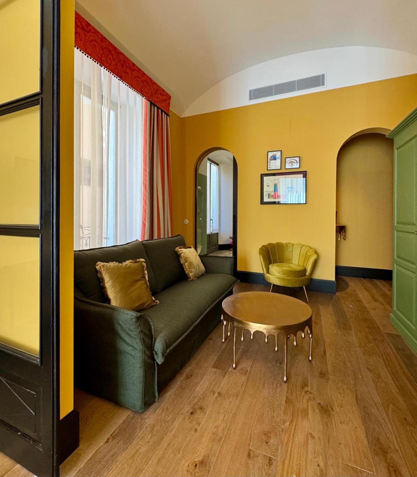 Suite con balcón
