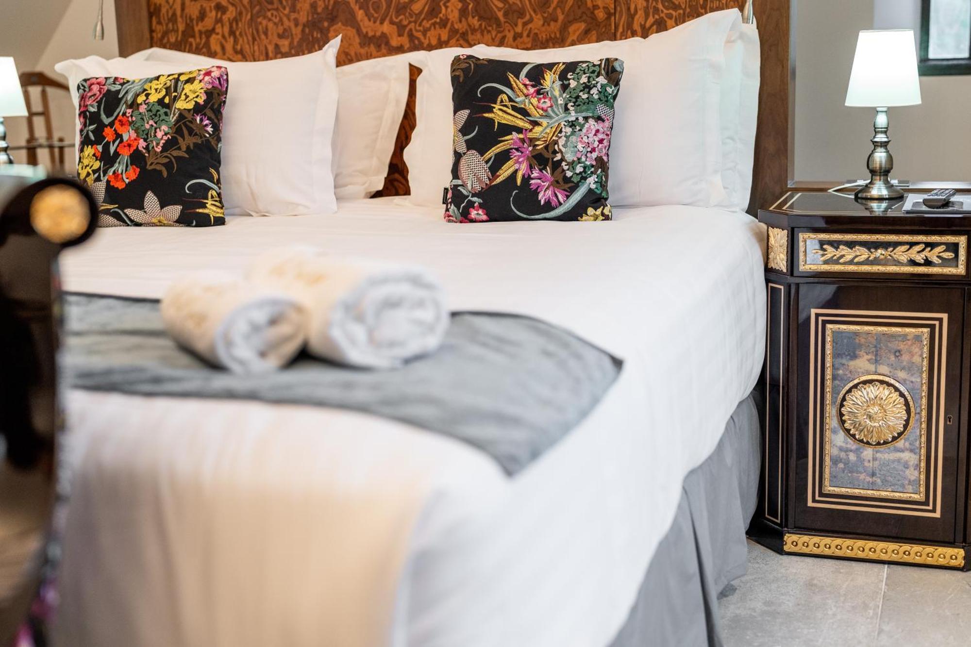 Premium Junior Suite - Coach House