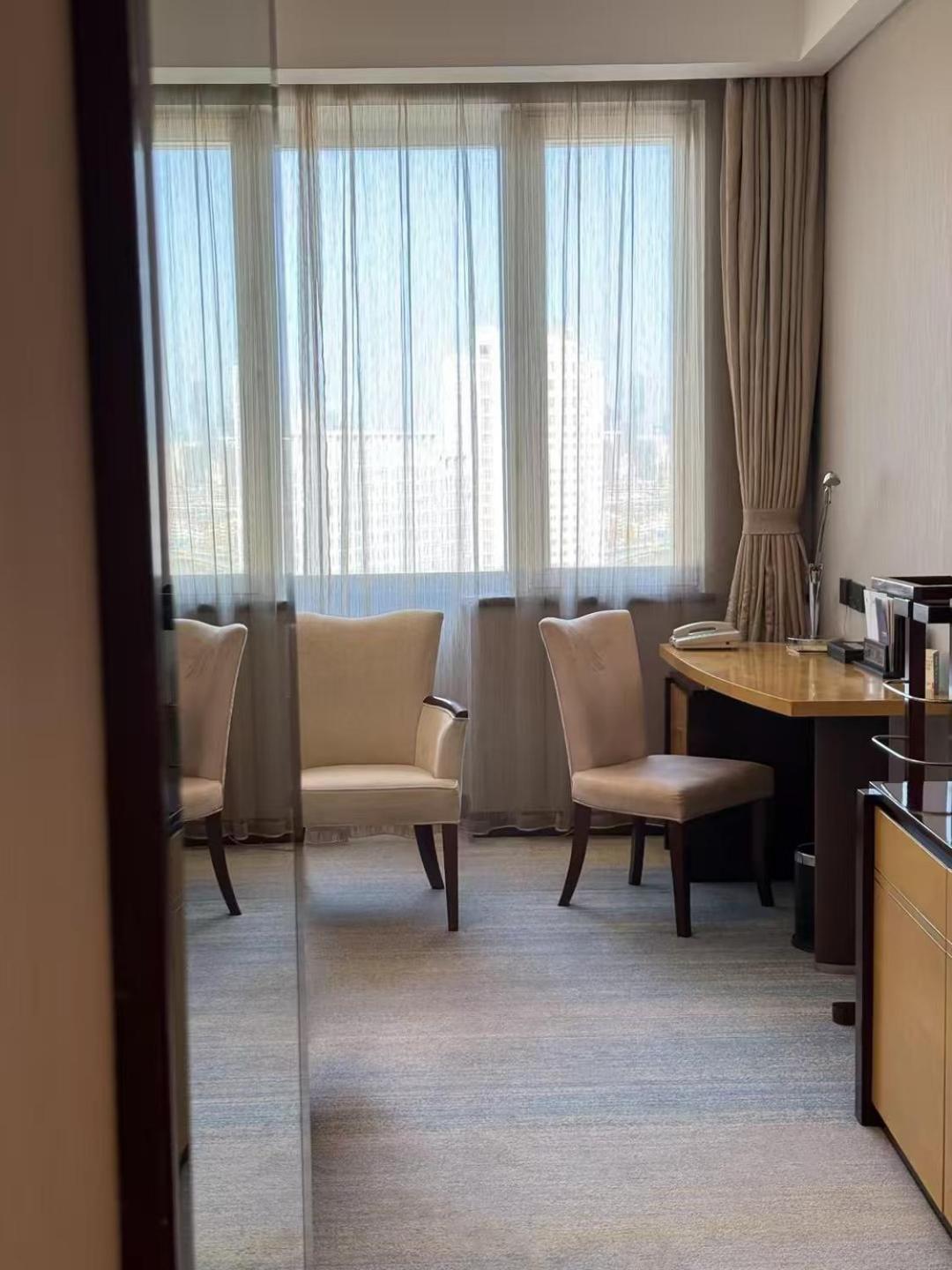 Superior Queen Room