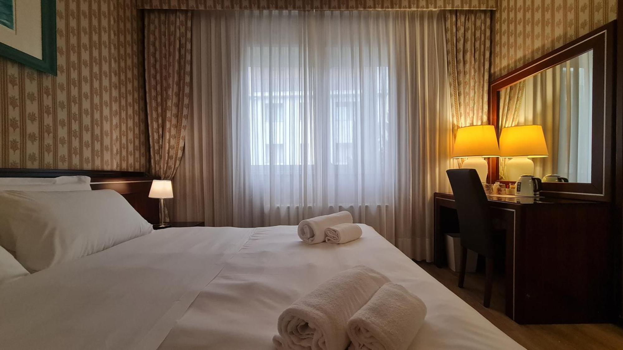 Triple Room,1652321148:JPEG