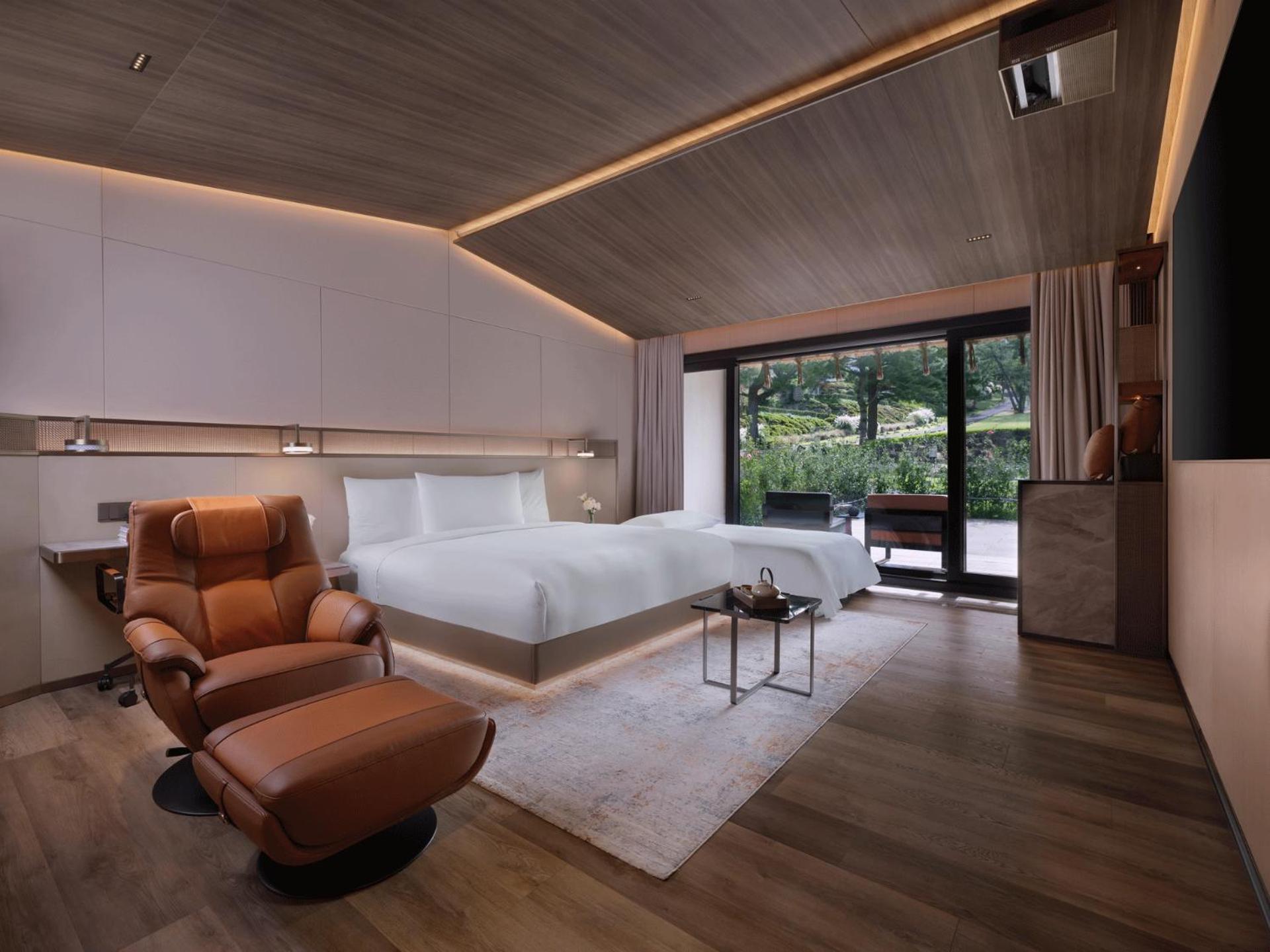 Forest Garden Extra Bed with Private Jacuzzi