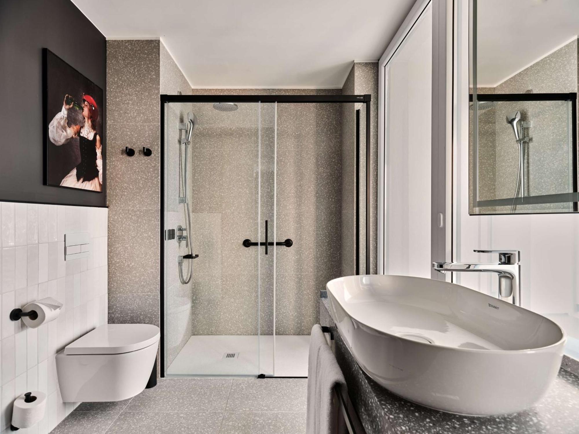 Appartamento con 2 Camere da Letto e Terrazza - Dependance