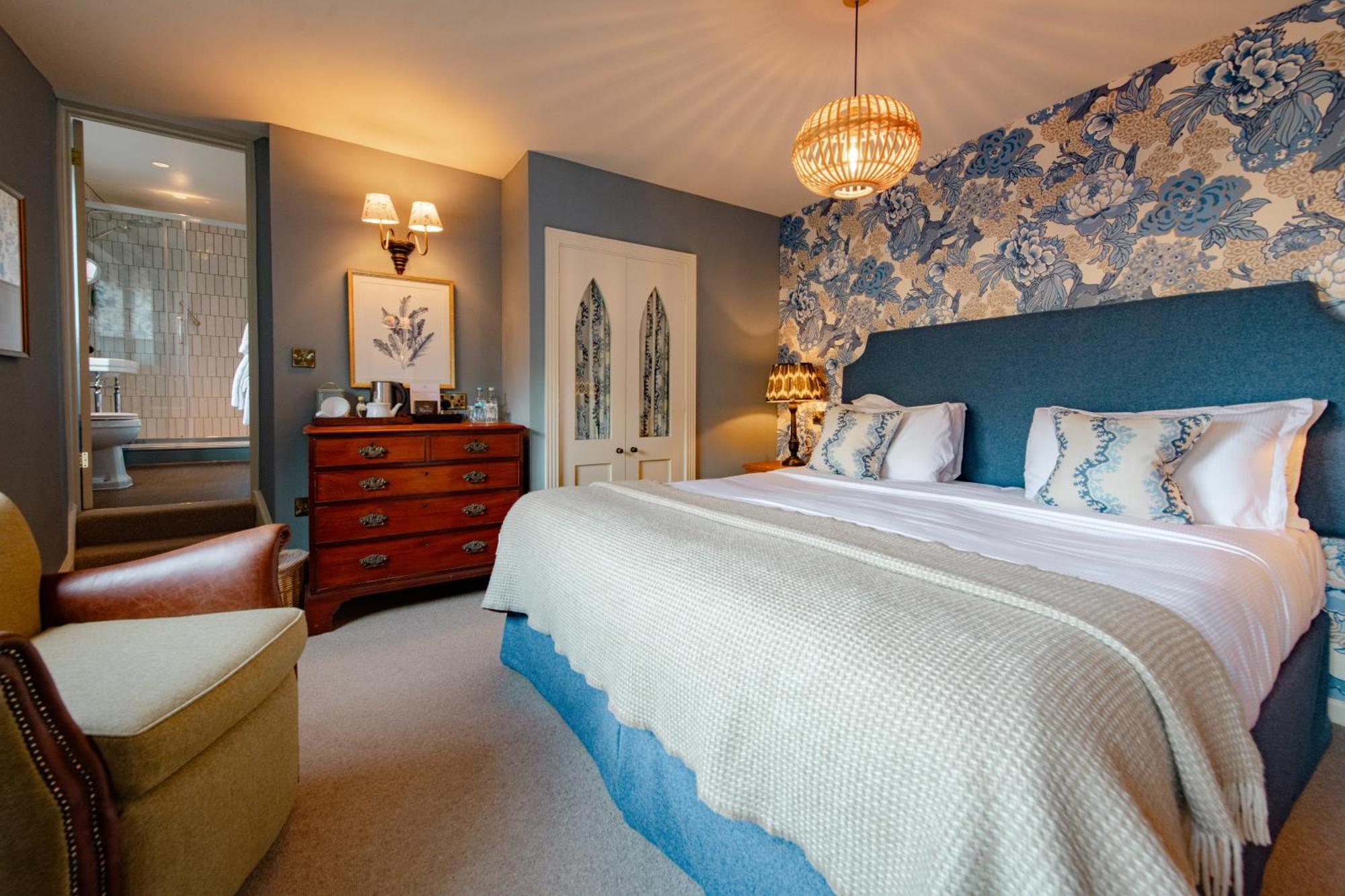 Classic Double or Twin Room