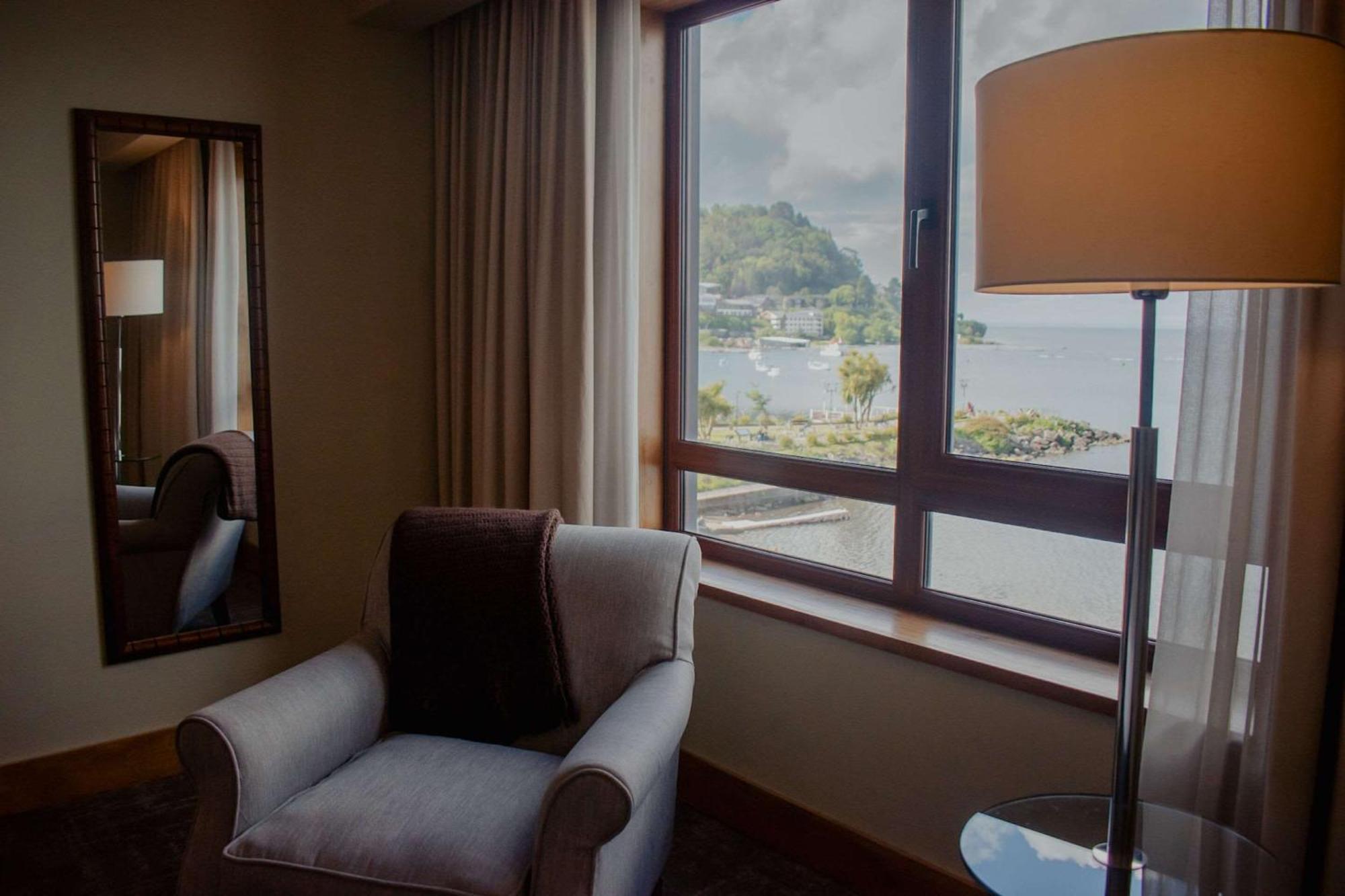 Premium Twin Room with View - Non-Smoking