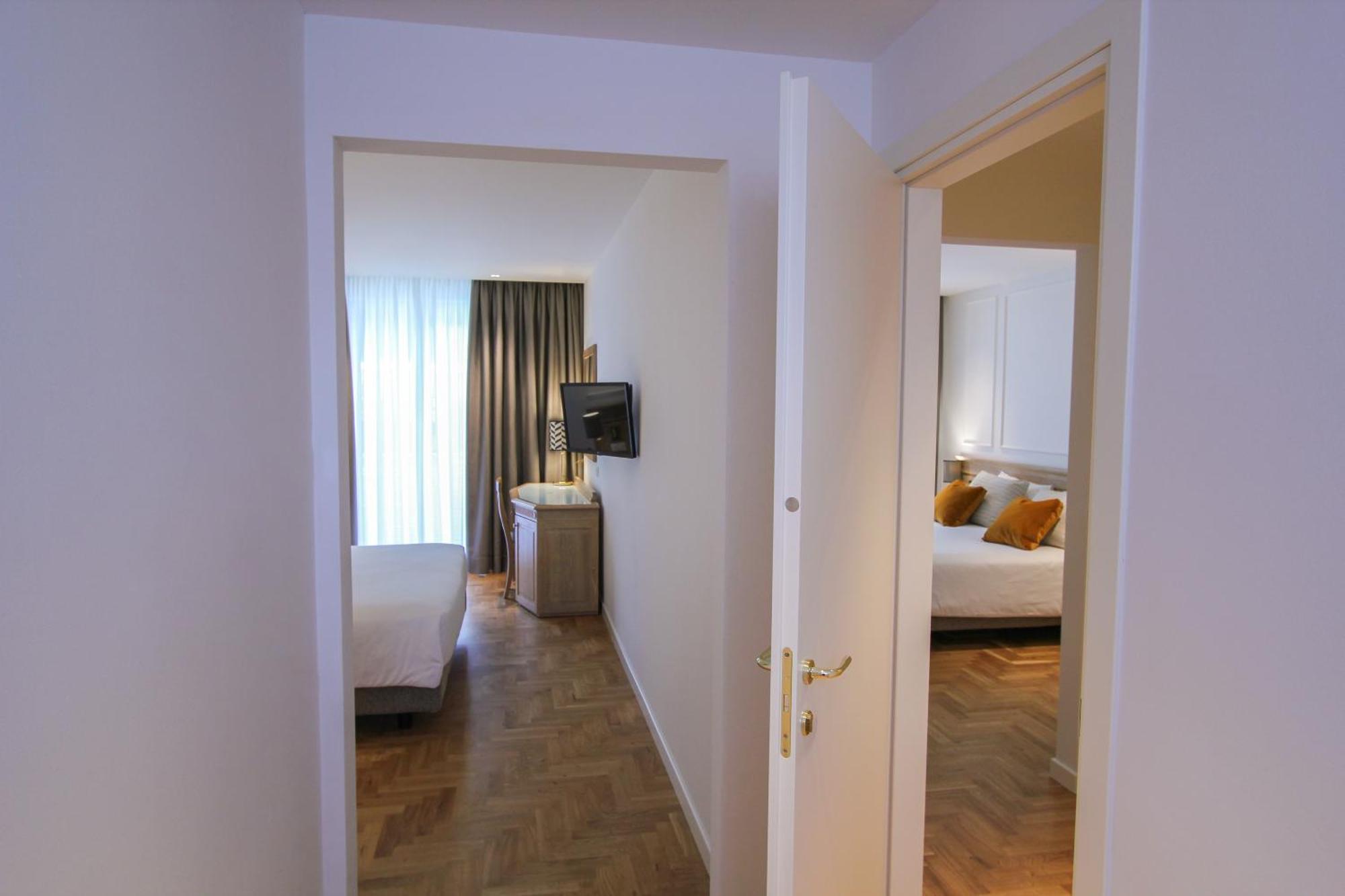 Family Room,1658753703:JPEG