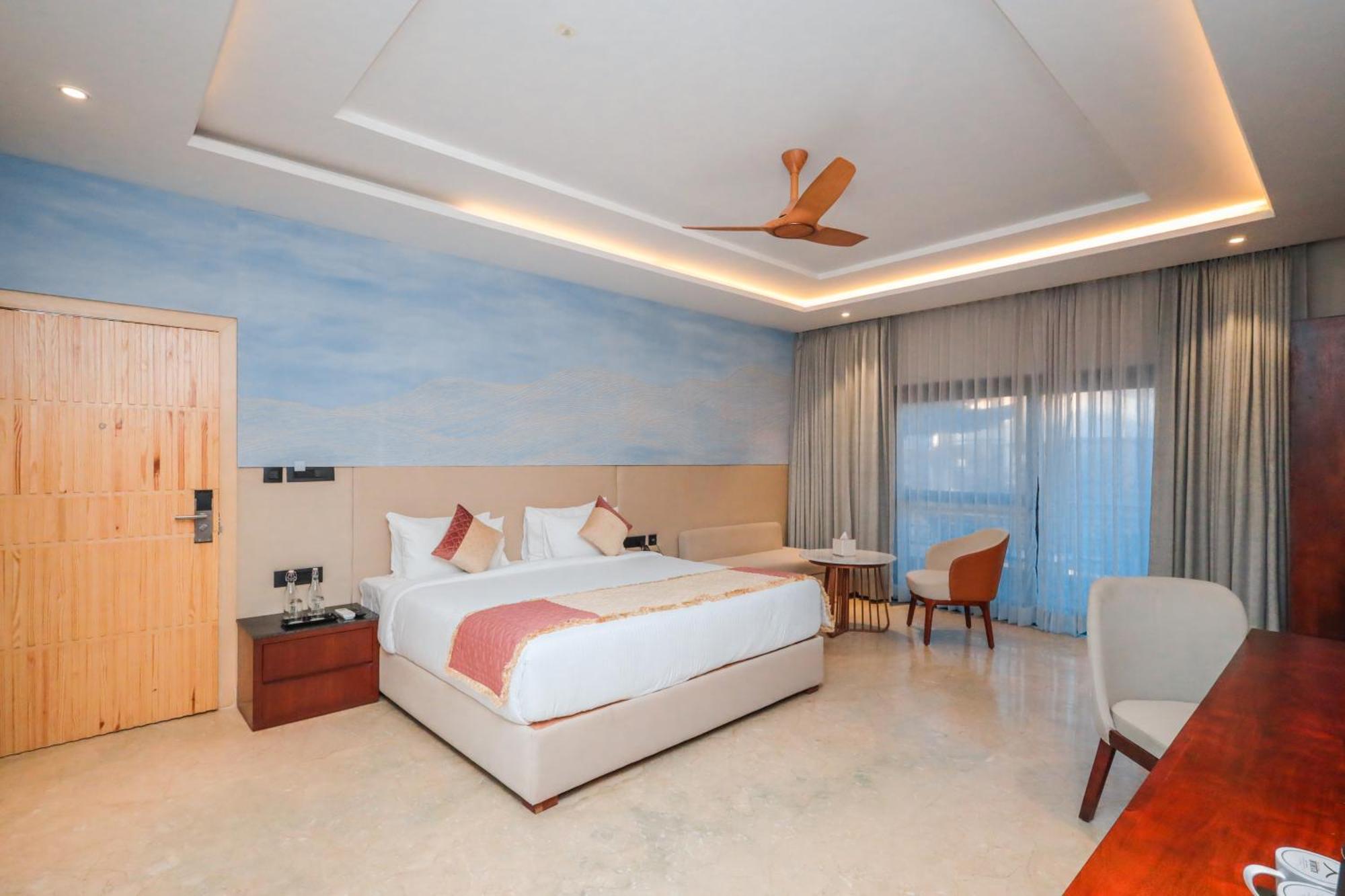 Suite: Enjoy 20% off on F&B