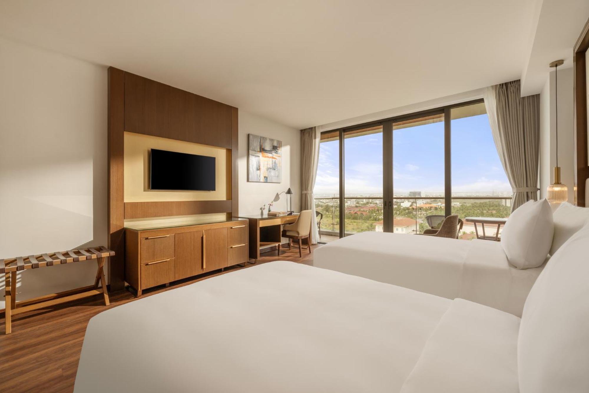 Deluxe Twin Room Balcony Bathtub