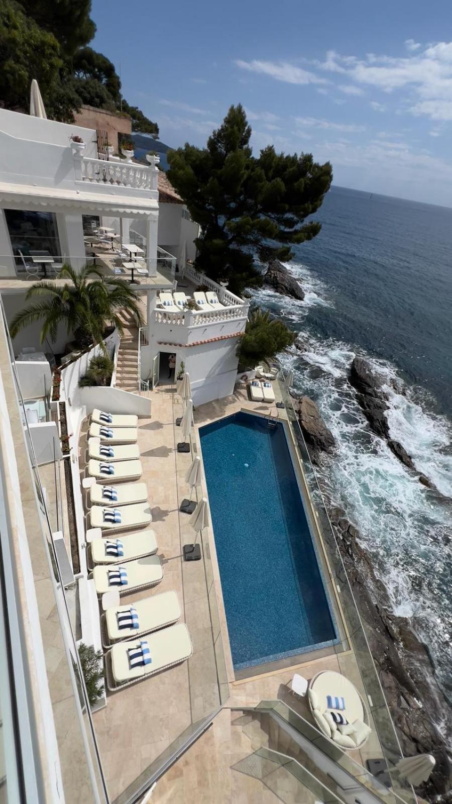 Double or Twin Room Terrace Sea View,1661107268:JPEG