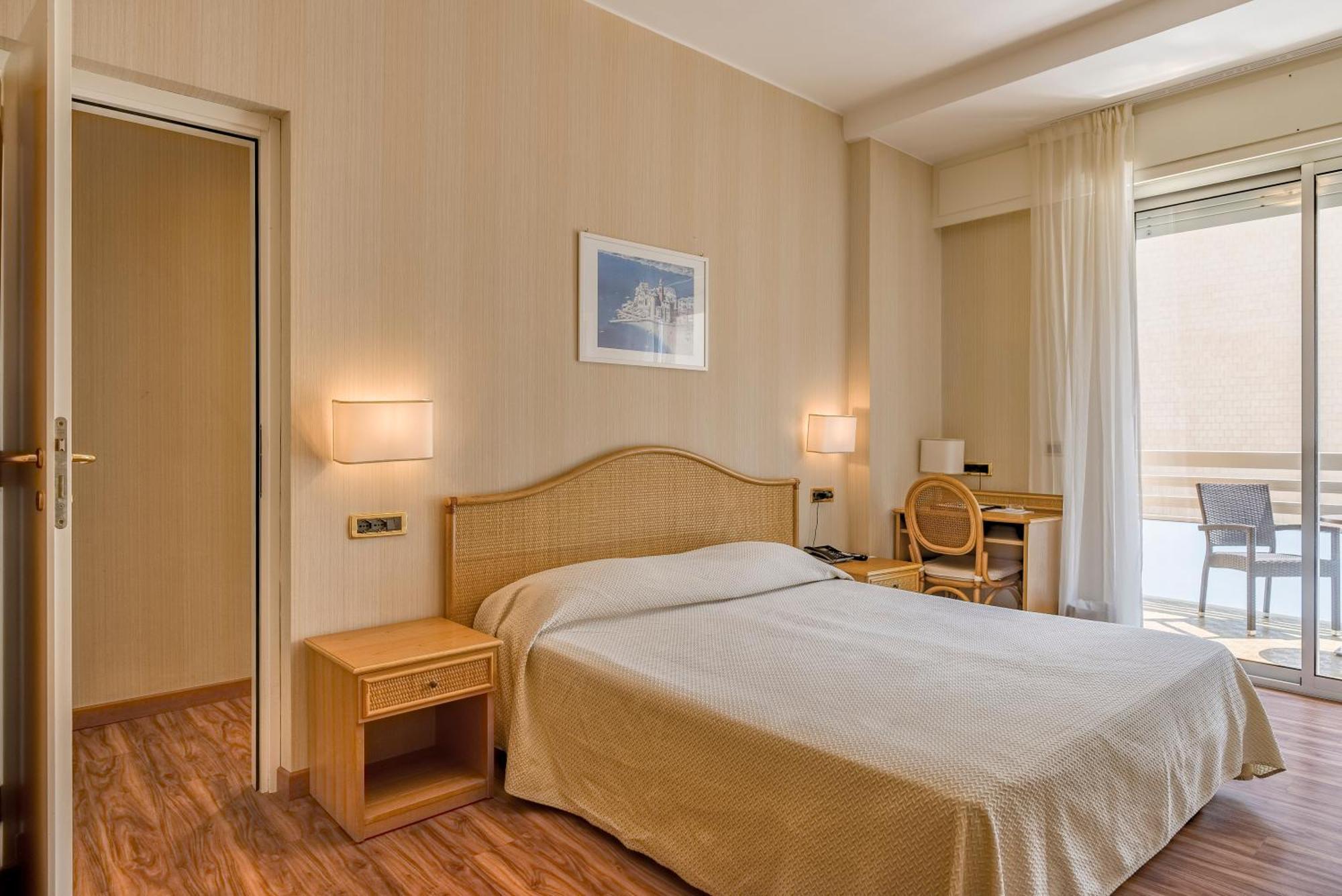 Classic Doppel- oder Zweibettzimmer