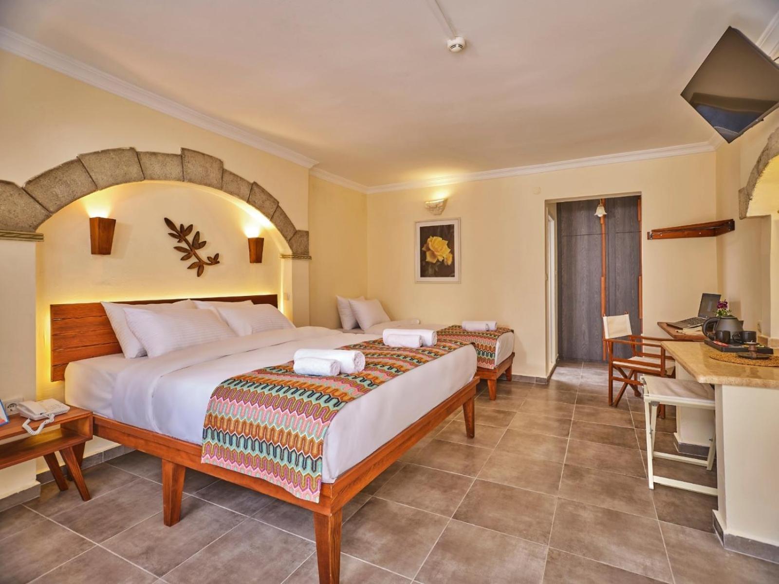 Superior Triple Room