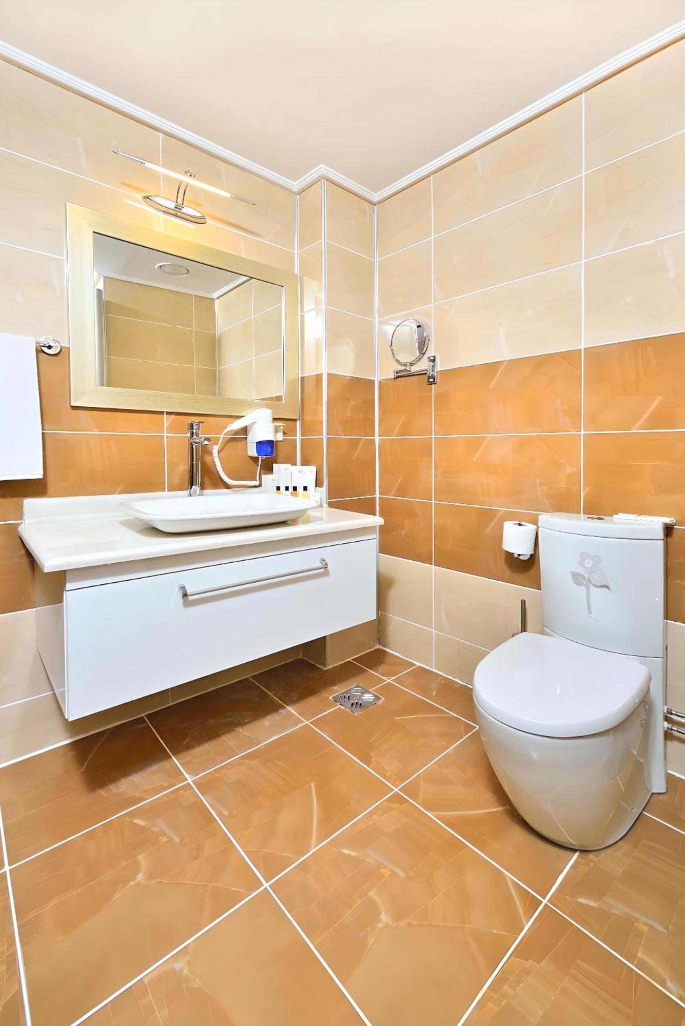 Large Double Room